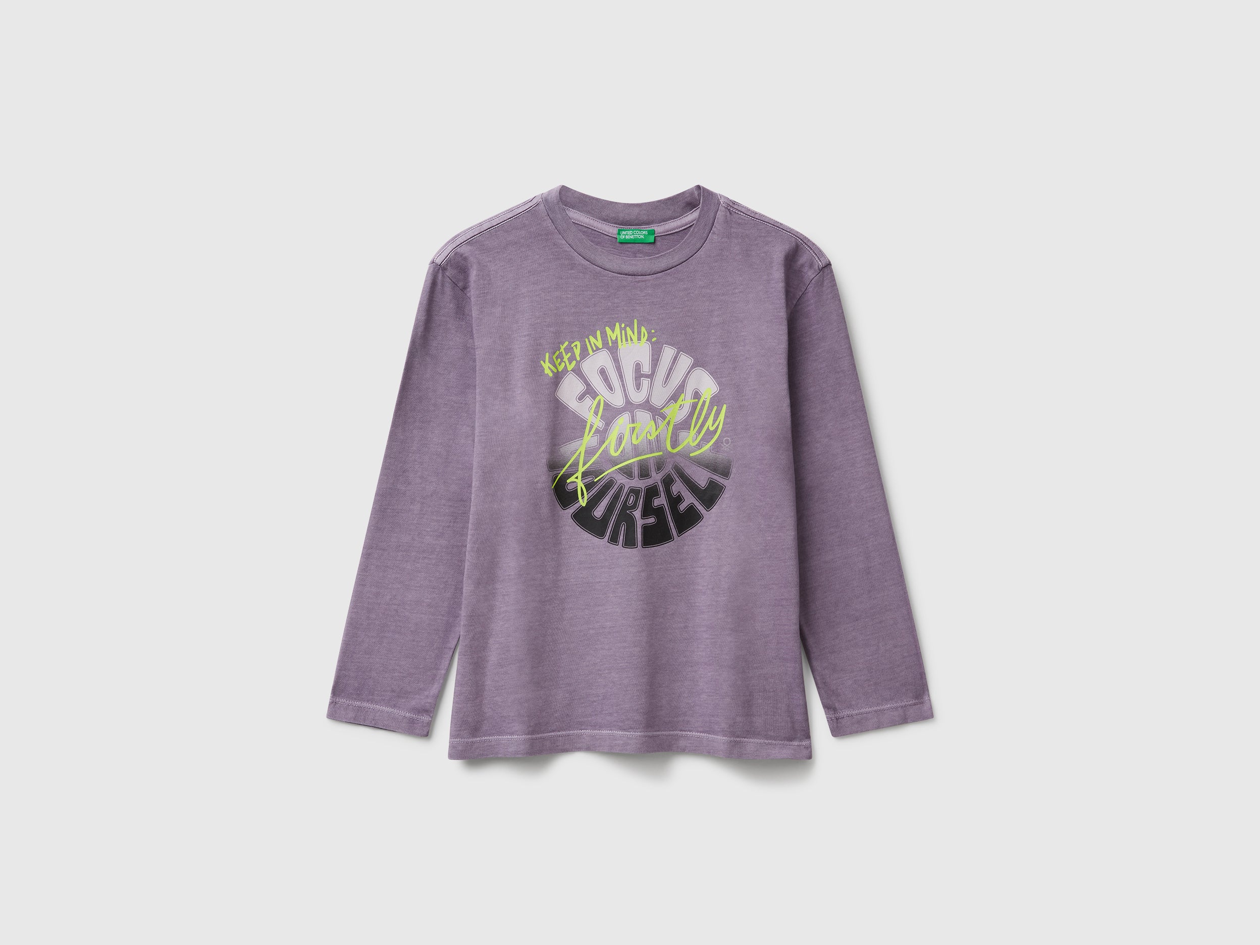 T-shirt com estampa slogan - ucb_image_FS
