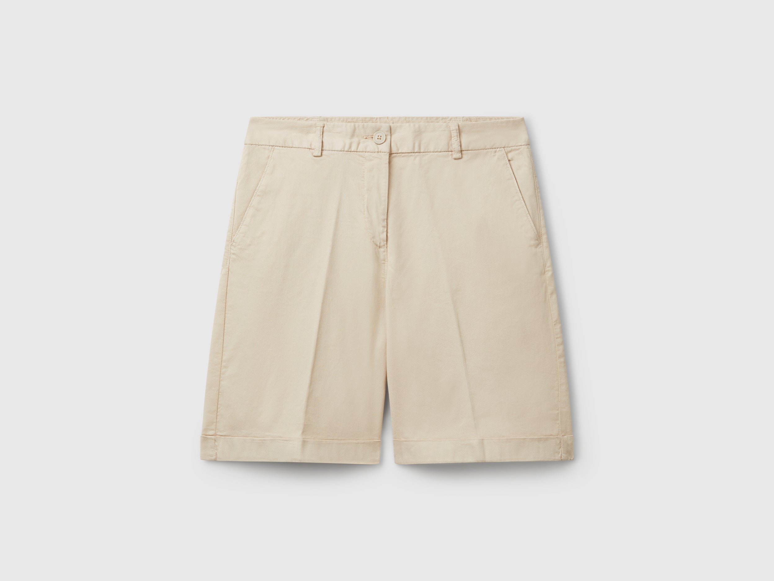 Bermudas com dobra em algodão stretch - ucb_image_FS