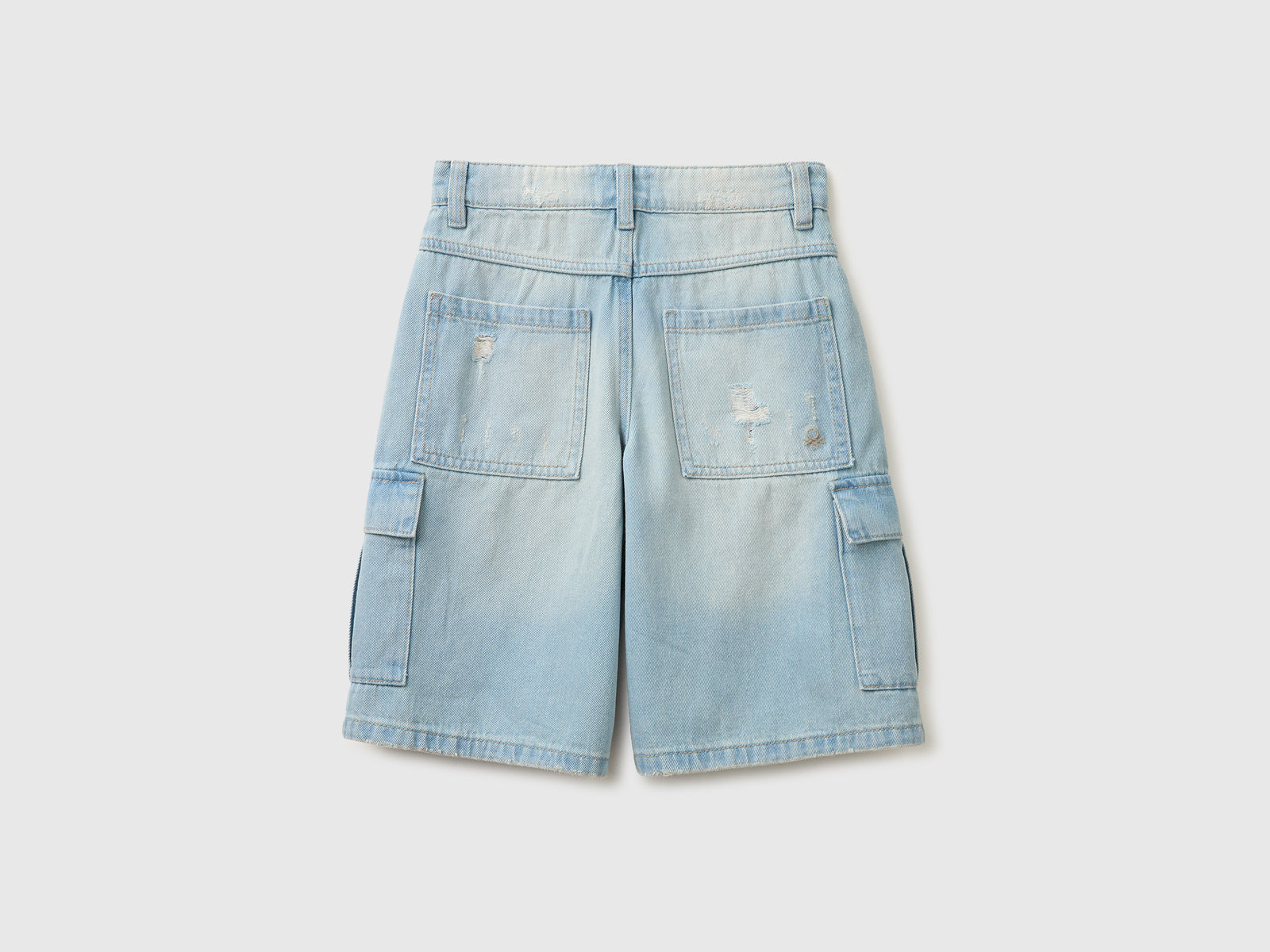 Denim Bermuda shorts with pockets - ucb_image_BS
