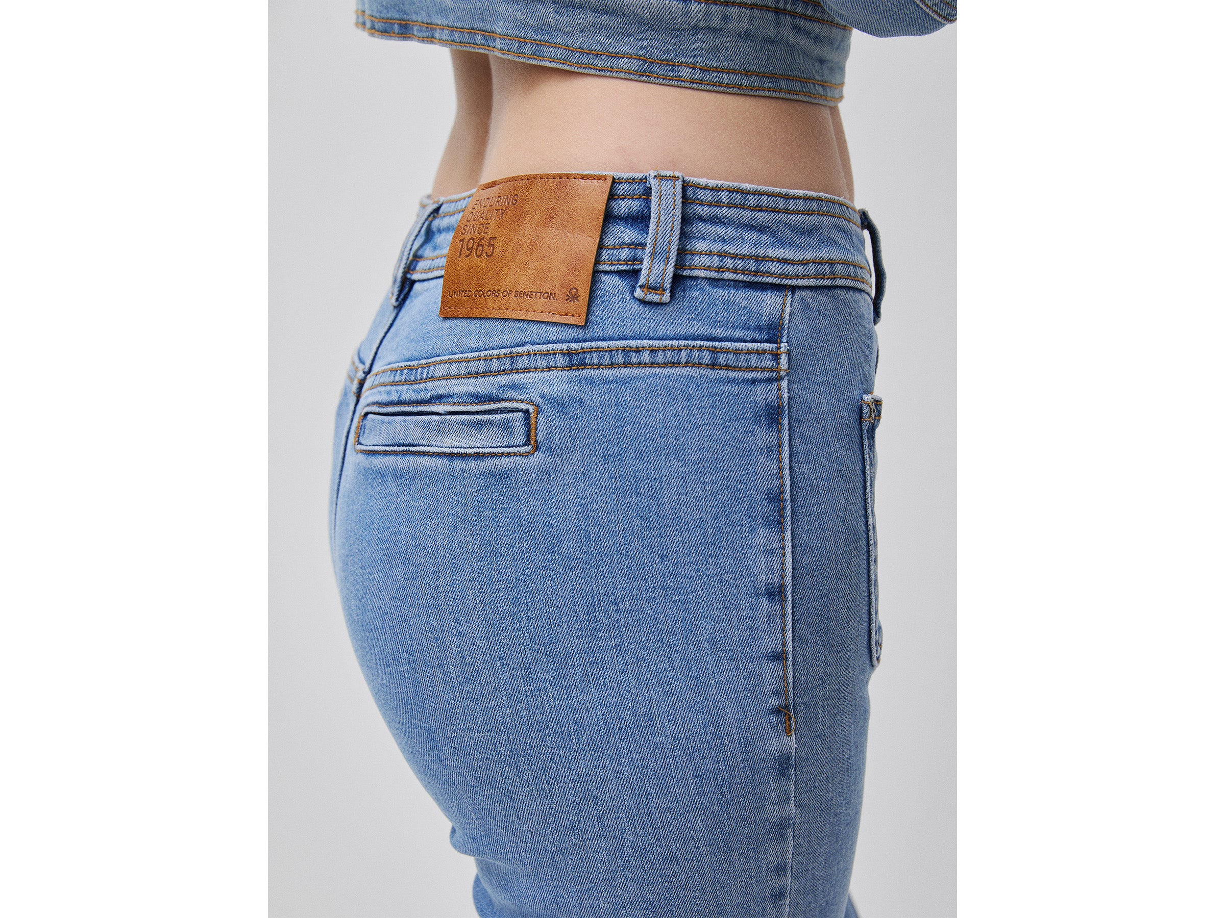 Jeans flare com nervura - ucb_image_FY