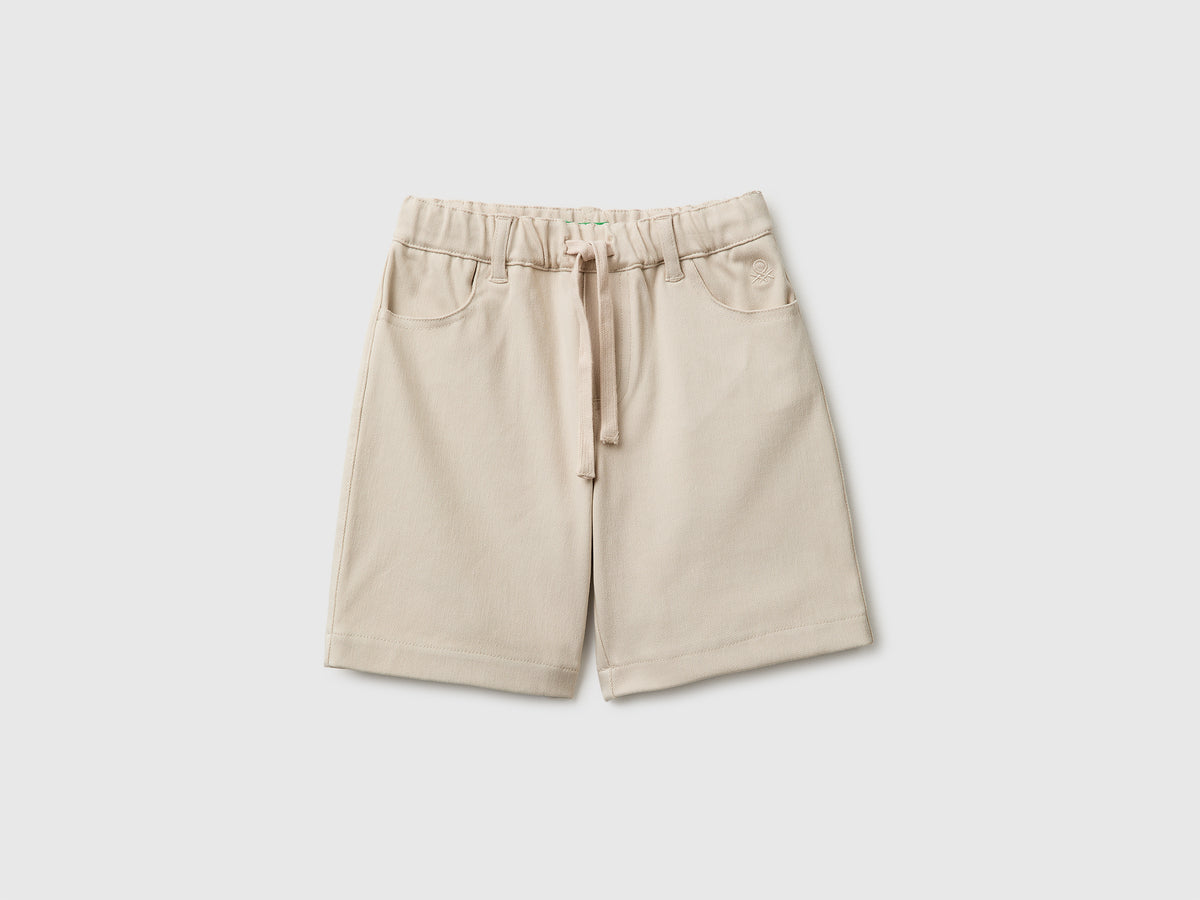 Bermudas em twill stretch - ucb_image_FS