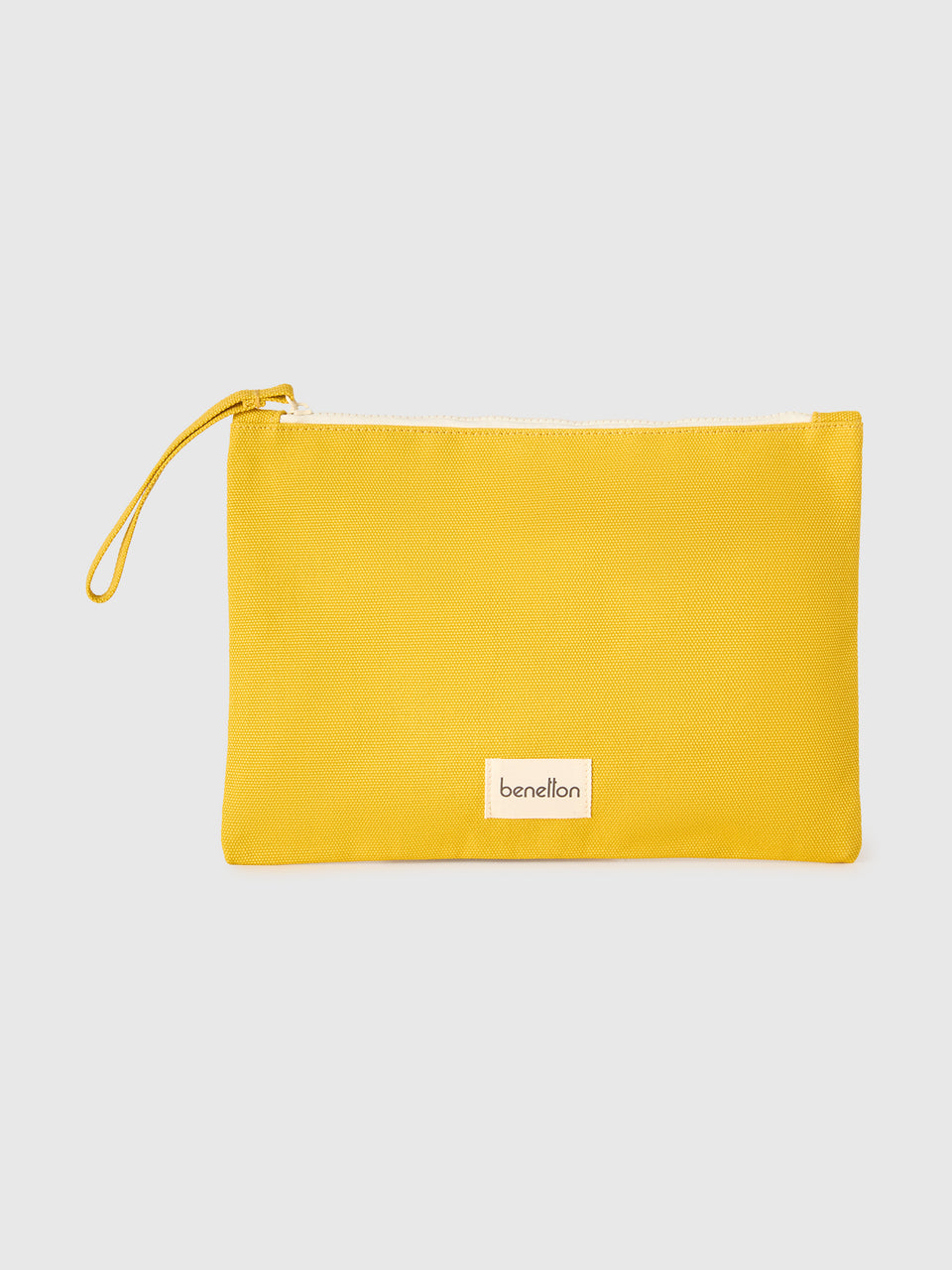 Yellow tablet case - ucb_image_FS