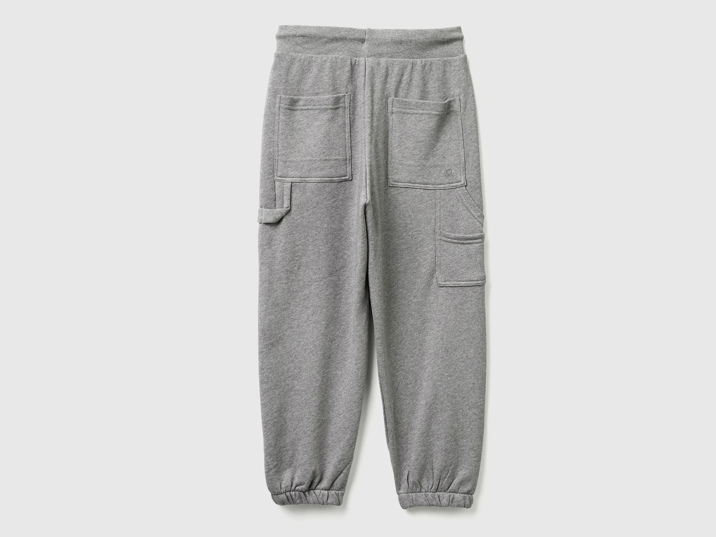 Joggers amplas com bolsos - ucb_image_BS