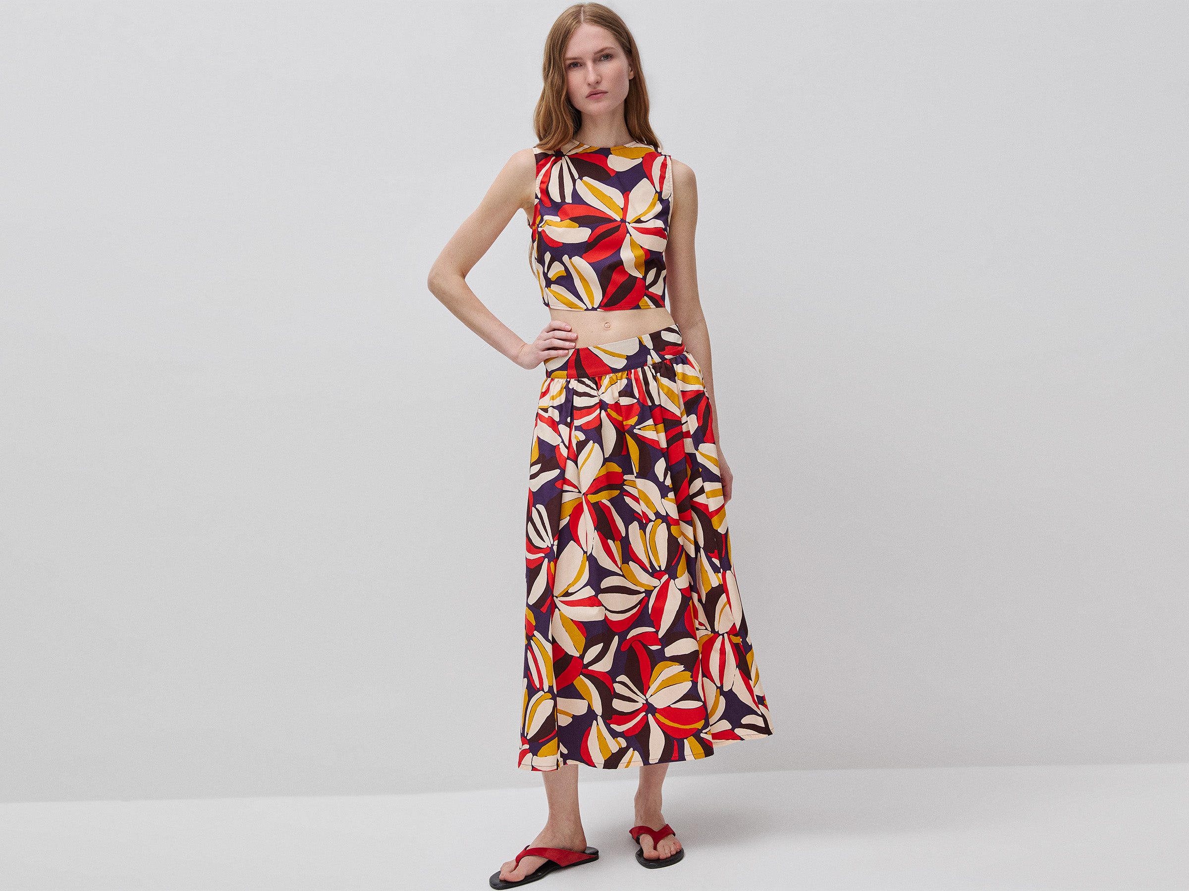 Top estampado com as costas descobertas - ucb_image_FY