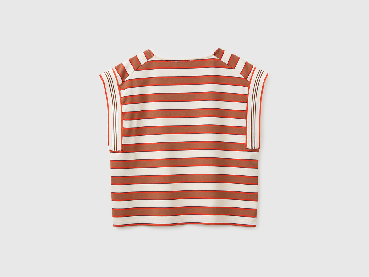 T-shirt sem mangas às riscas - ucb_image_BS