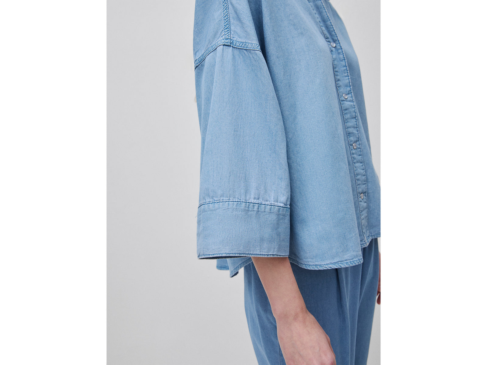 Flared chambray shirt