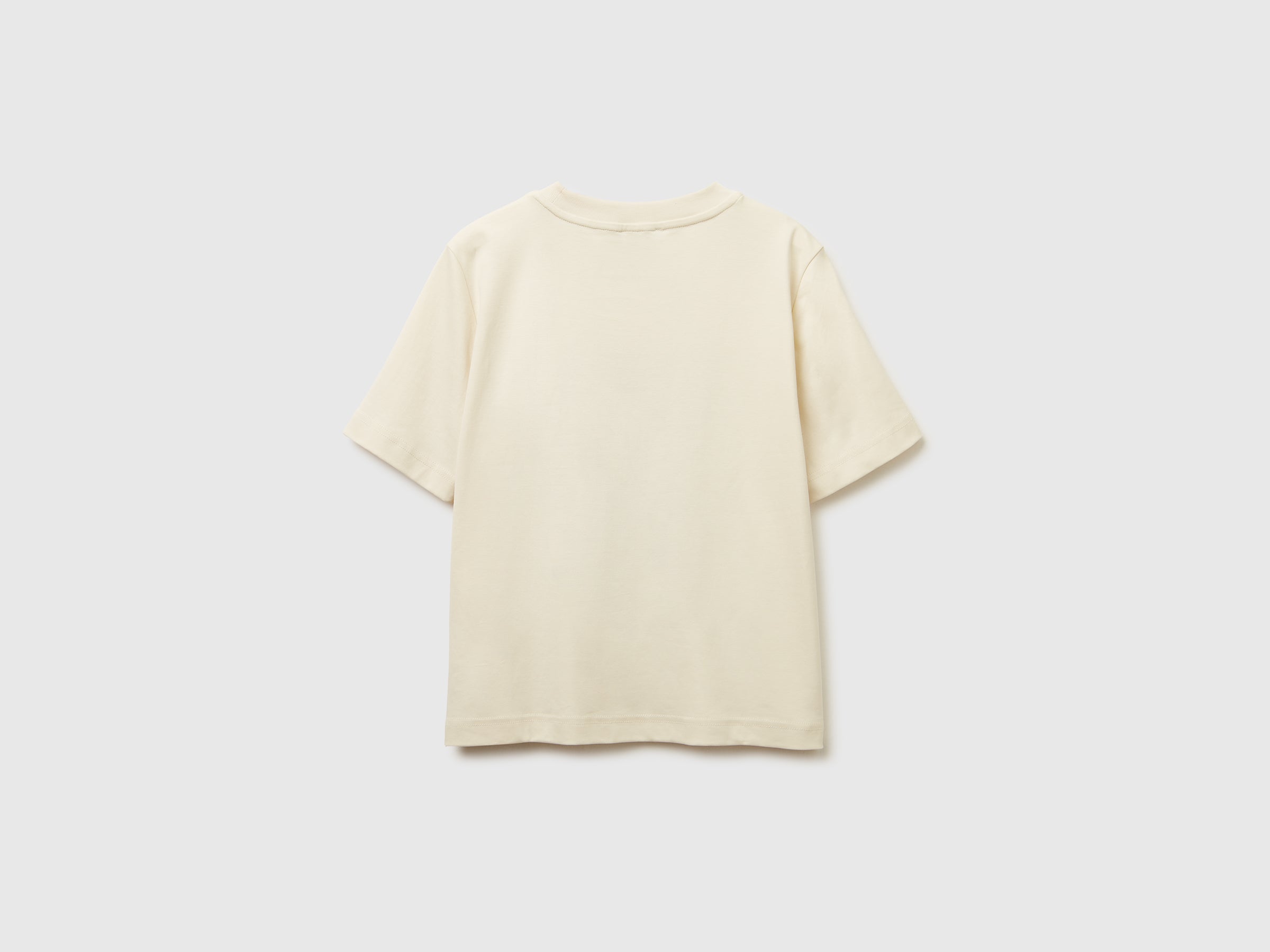 T-shirt com estampa e bordado - ucb_image_BS