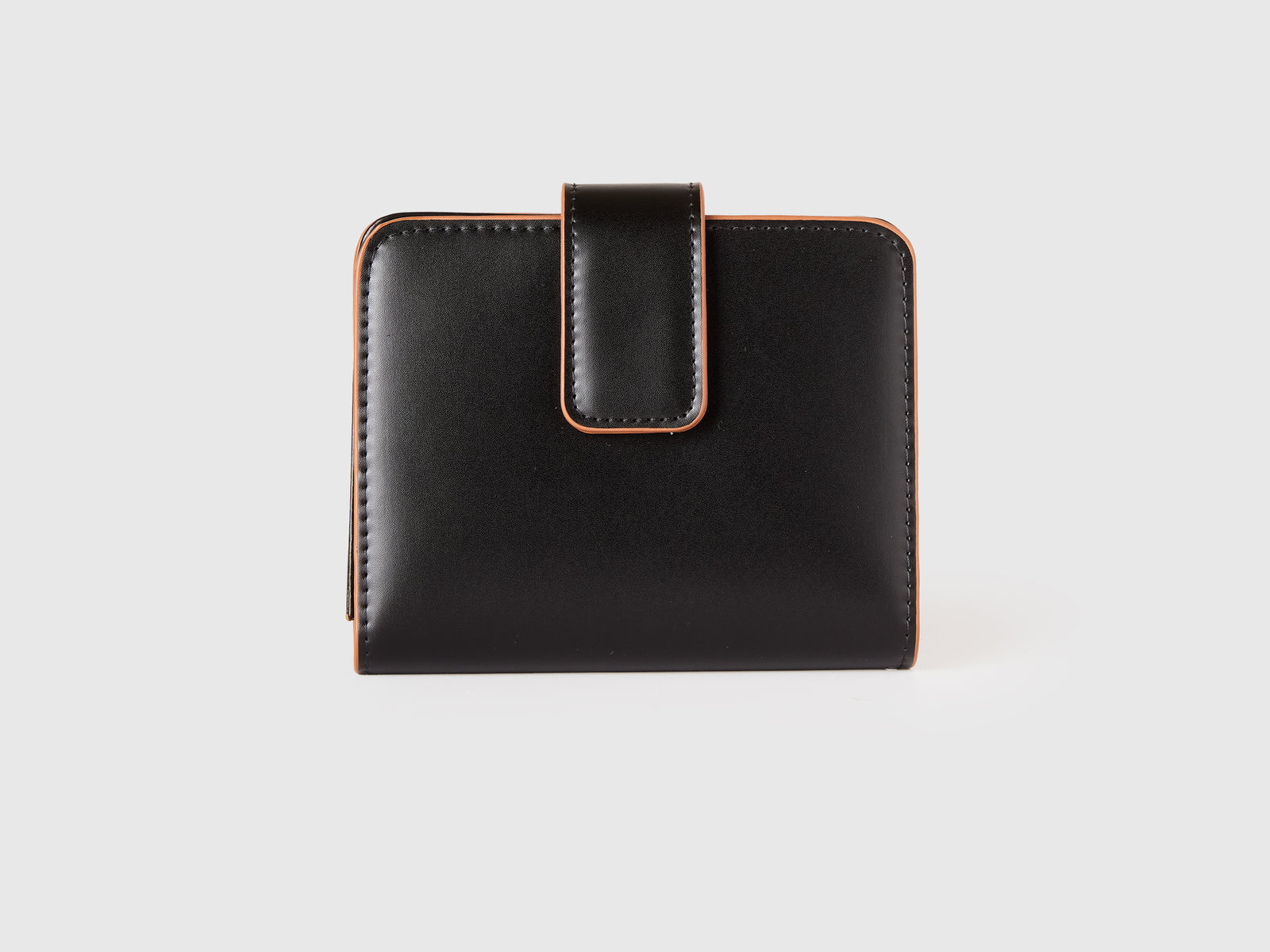 Compact wallet - ucb_image_FS