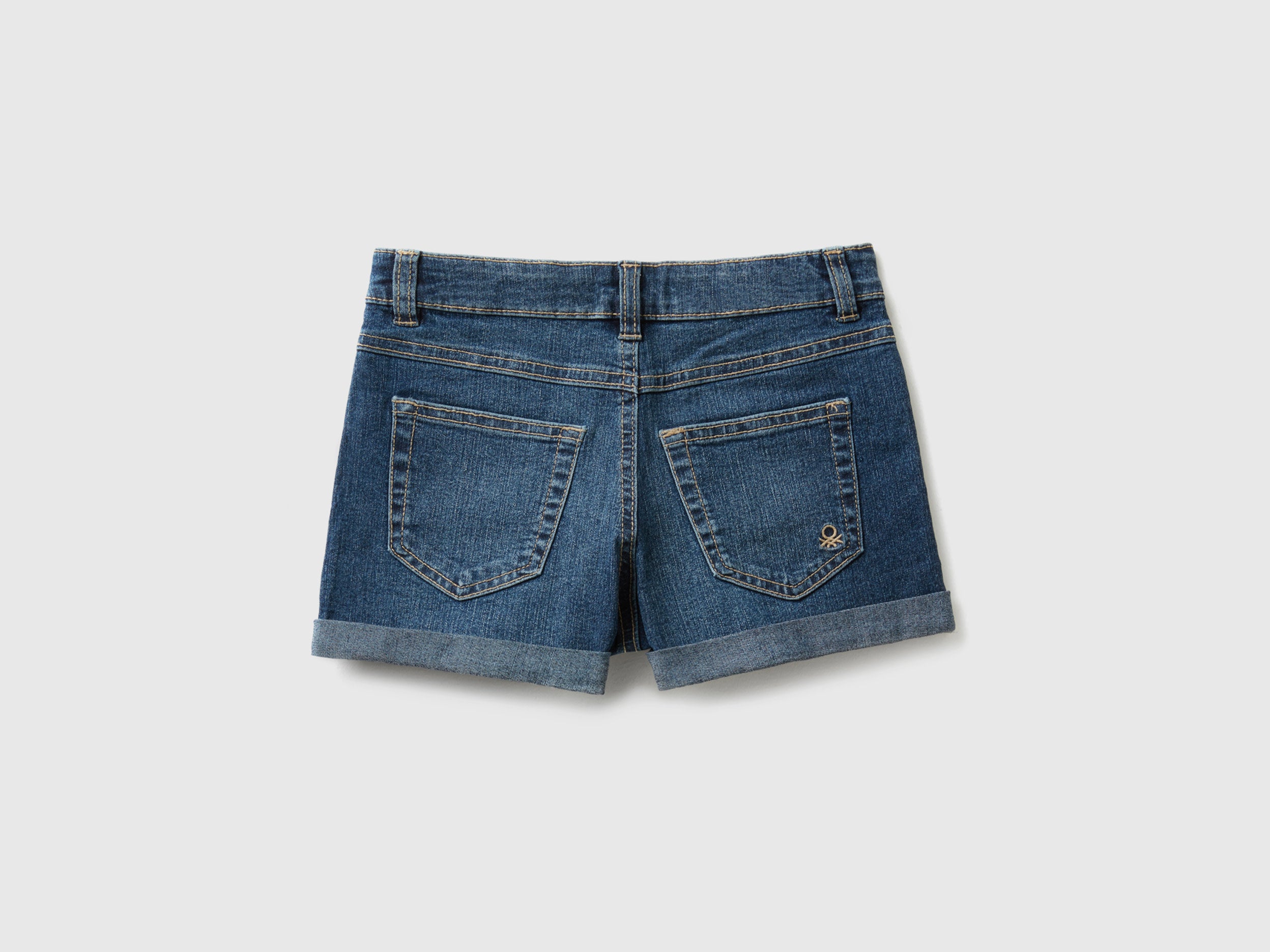 Jeans curtos em denim  - ucb_image_BS