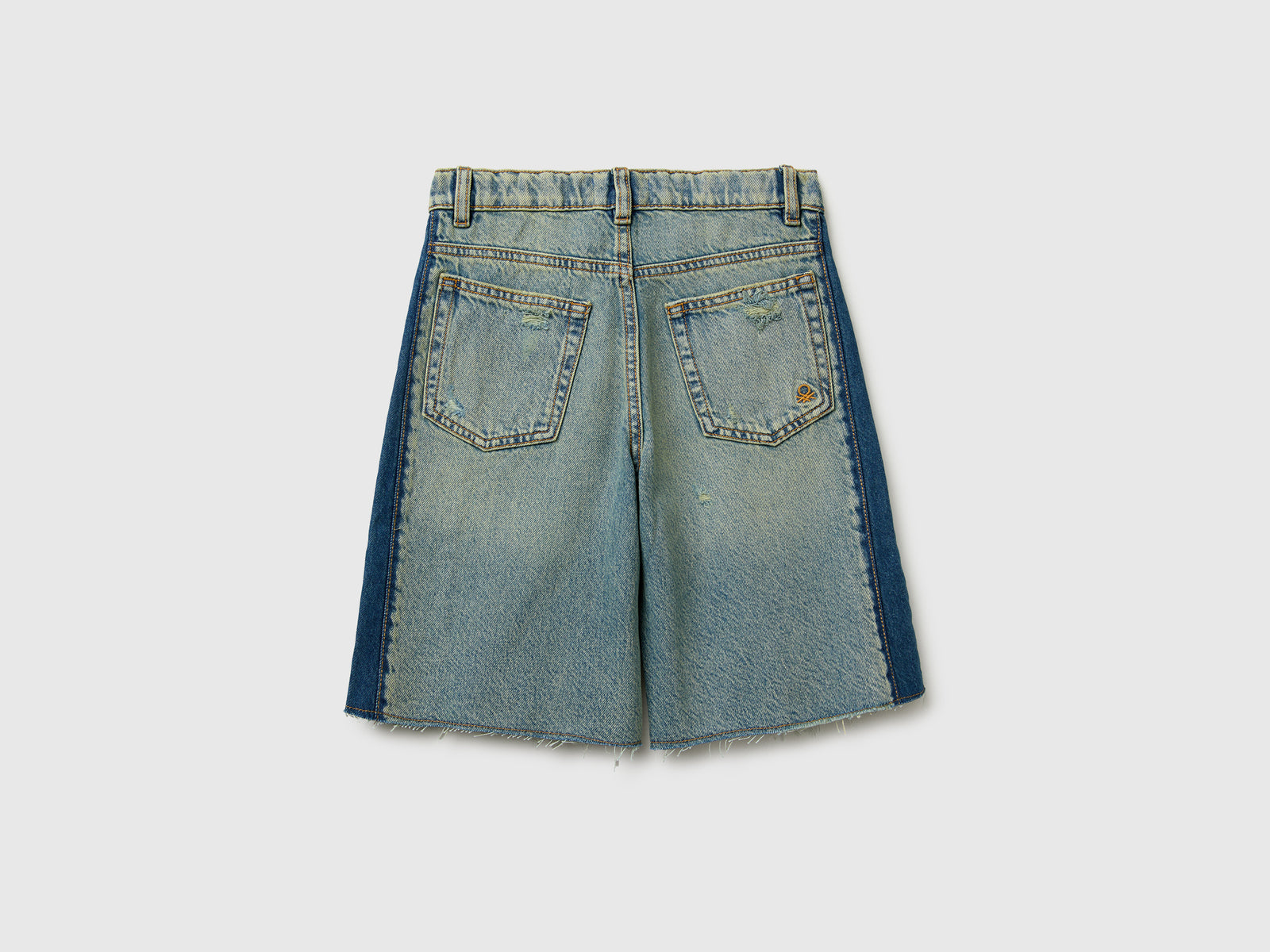 Two-tone denim Bermuda shorts - ucb_image_BS