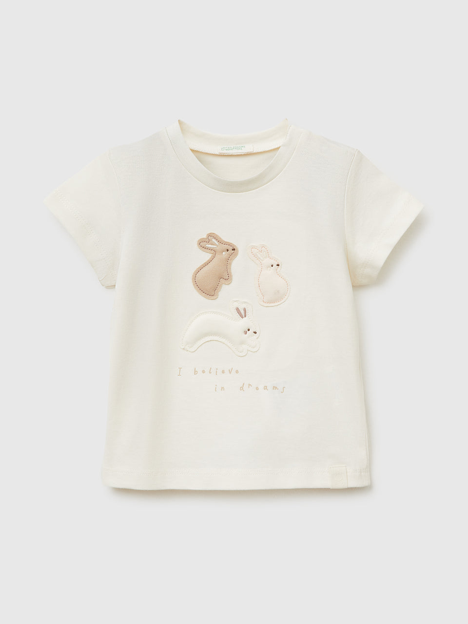 T-shirt with organic cotton application - ucb_image_FS