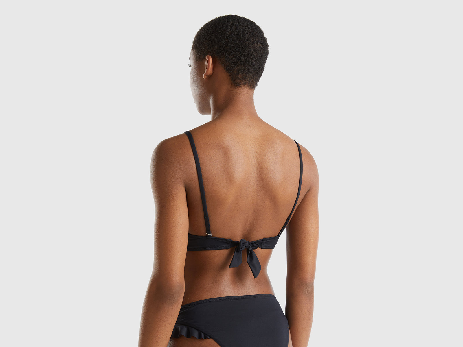 Brassiere de biquíni em ECONYL® - ucb_image_B