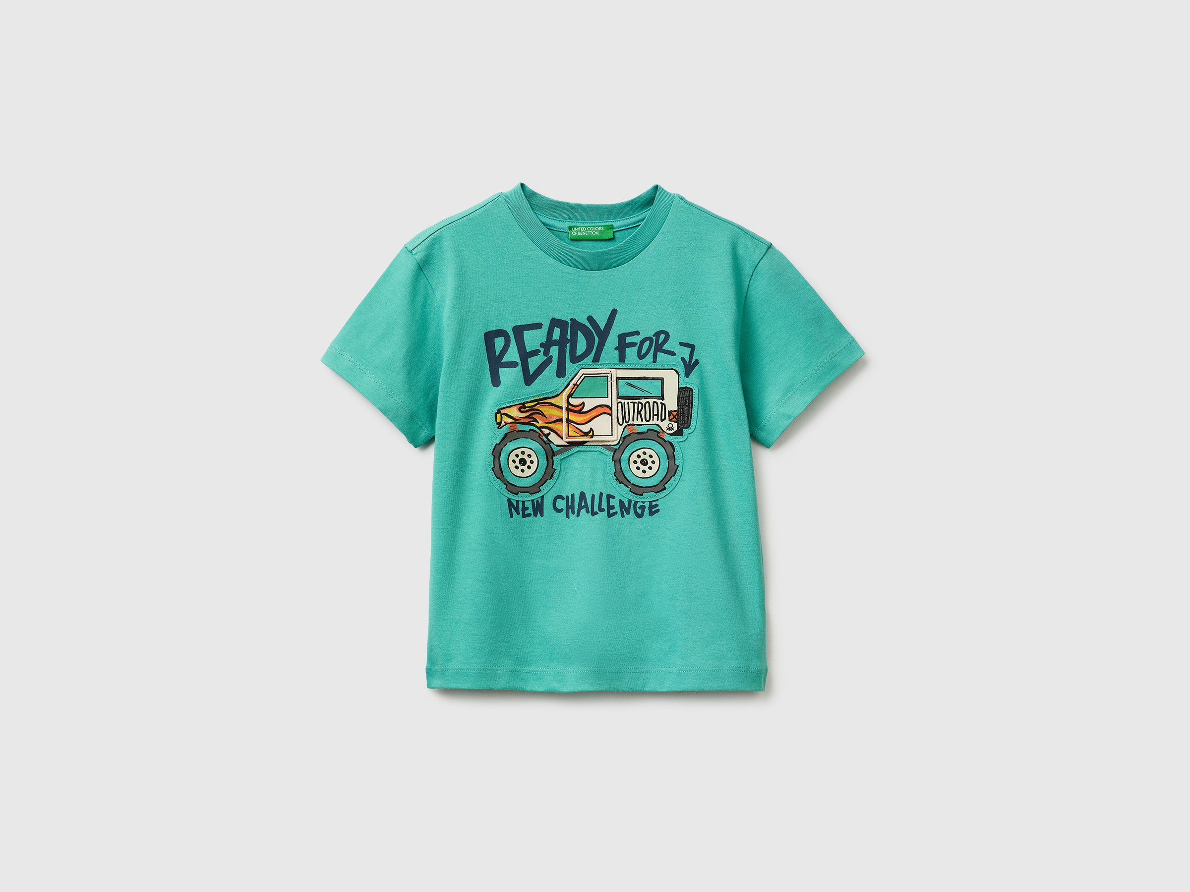 T-shirt com estampa e aplicação - ucb_image_FS