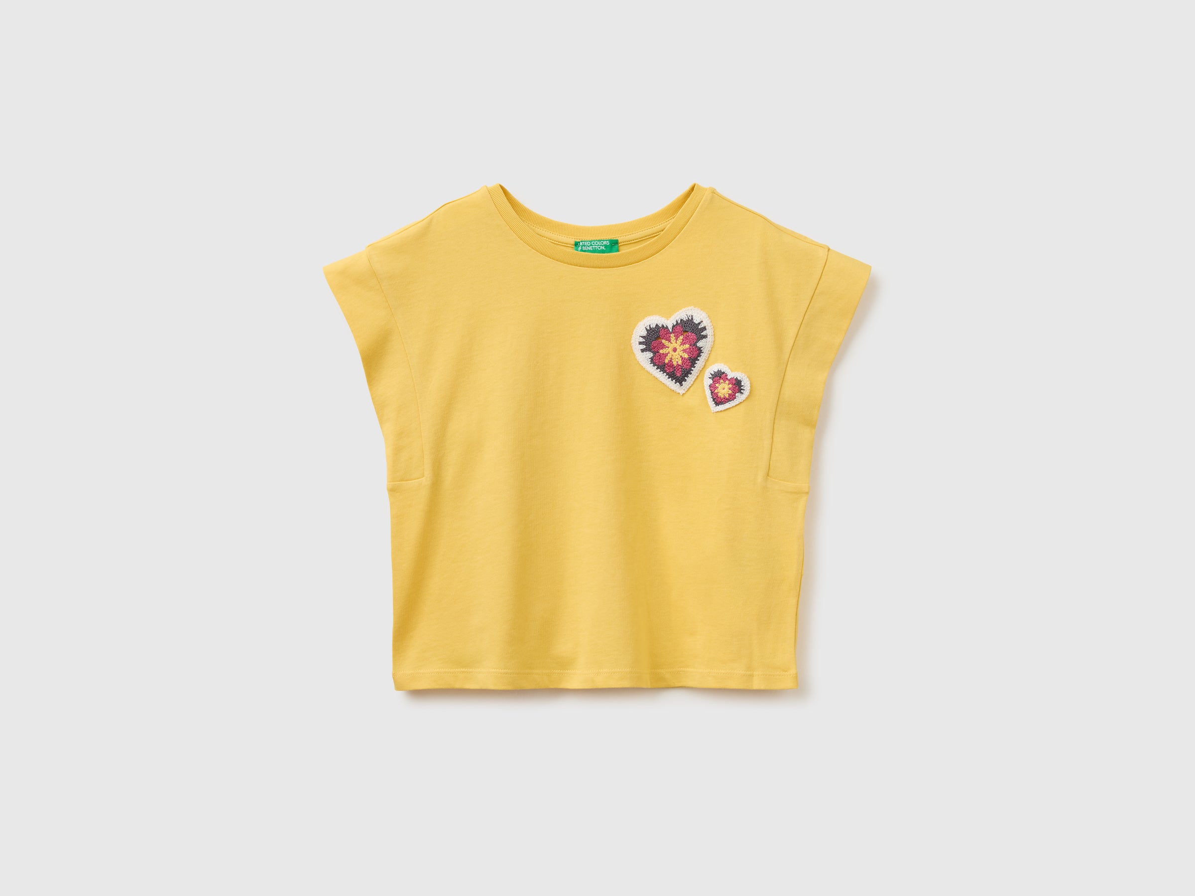 Sleeveless T-shirt with embroidery - ucb_image_FS