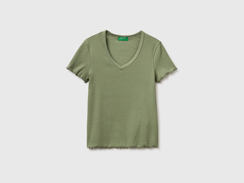 Ribbed V-neck T-shirt - ucb_image_FS