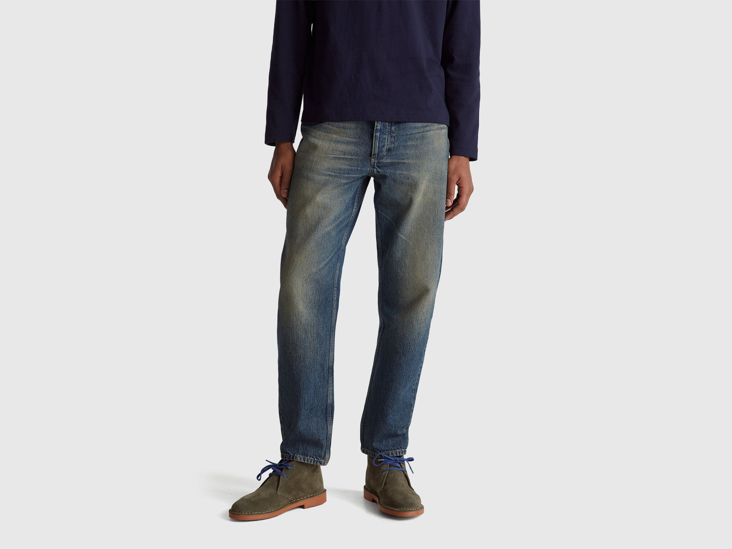 Jeans cinco bolsos tapered fit - ucb_image_F
