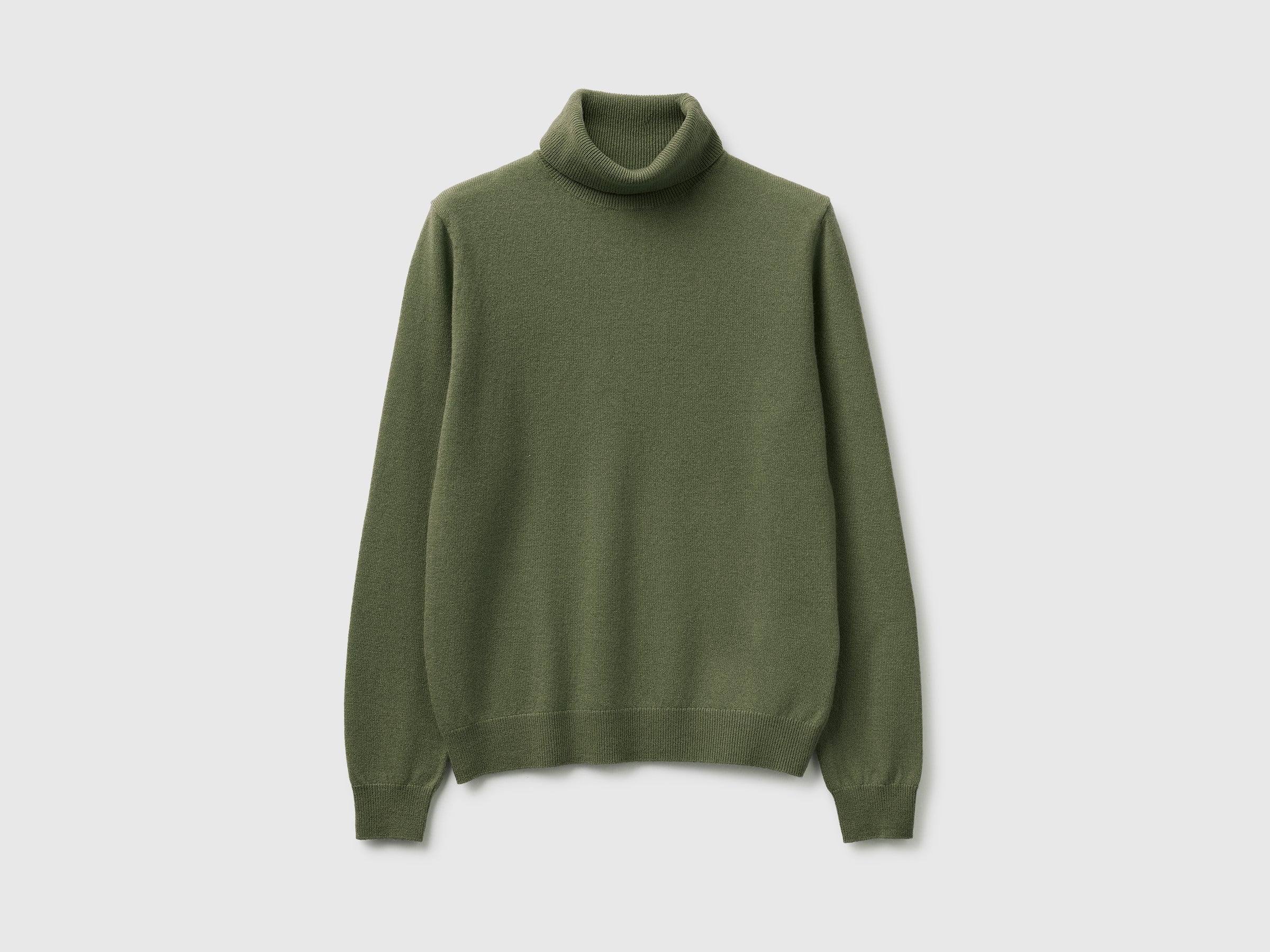 Camisola de gola alta verde militar em pura lã Merino - ucb_image_FS