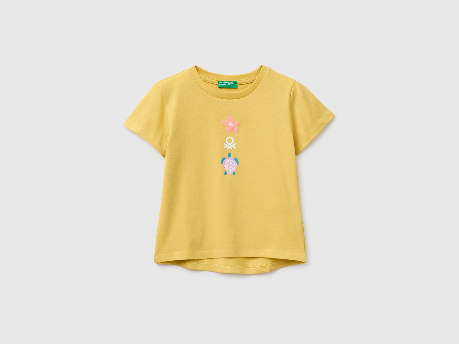 T-shirt com estampa e bordado - ucb_image_FS