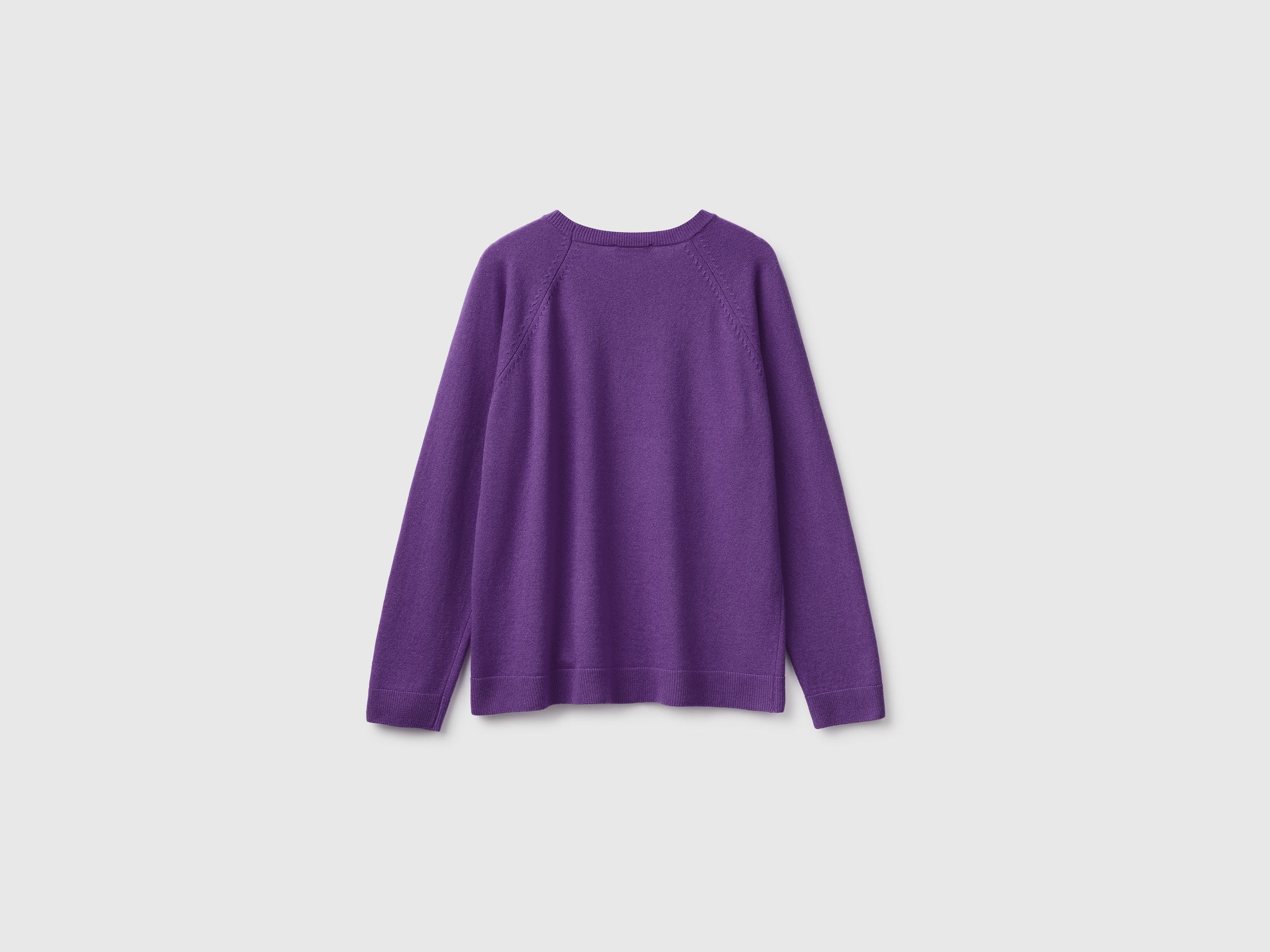 Camisola de gola redonda violeta em mistura de lã e caxemira - ucb_image_BS