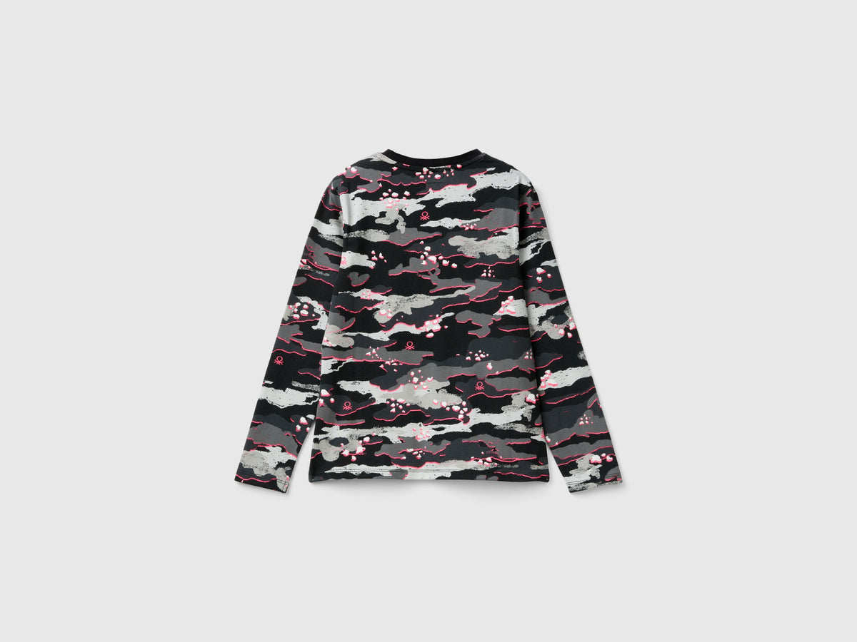 T-shirt camuflagem com detalhes fluorescentes - ucb_image_BS