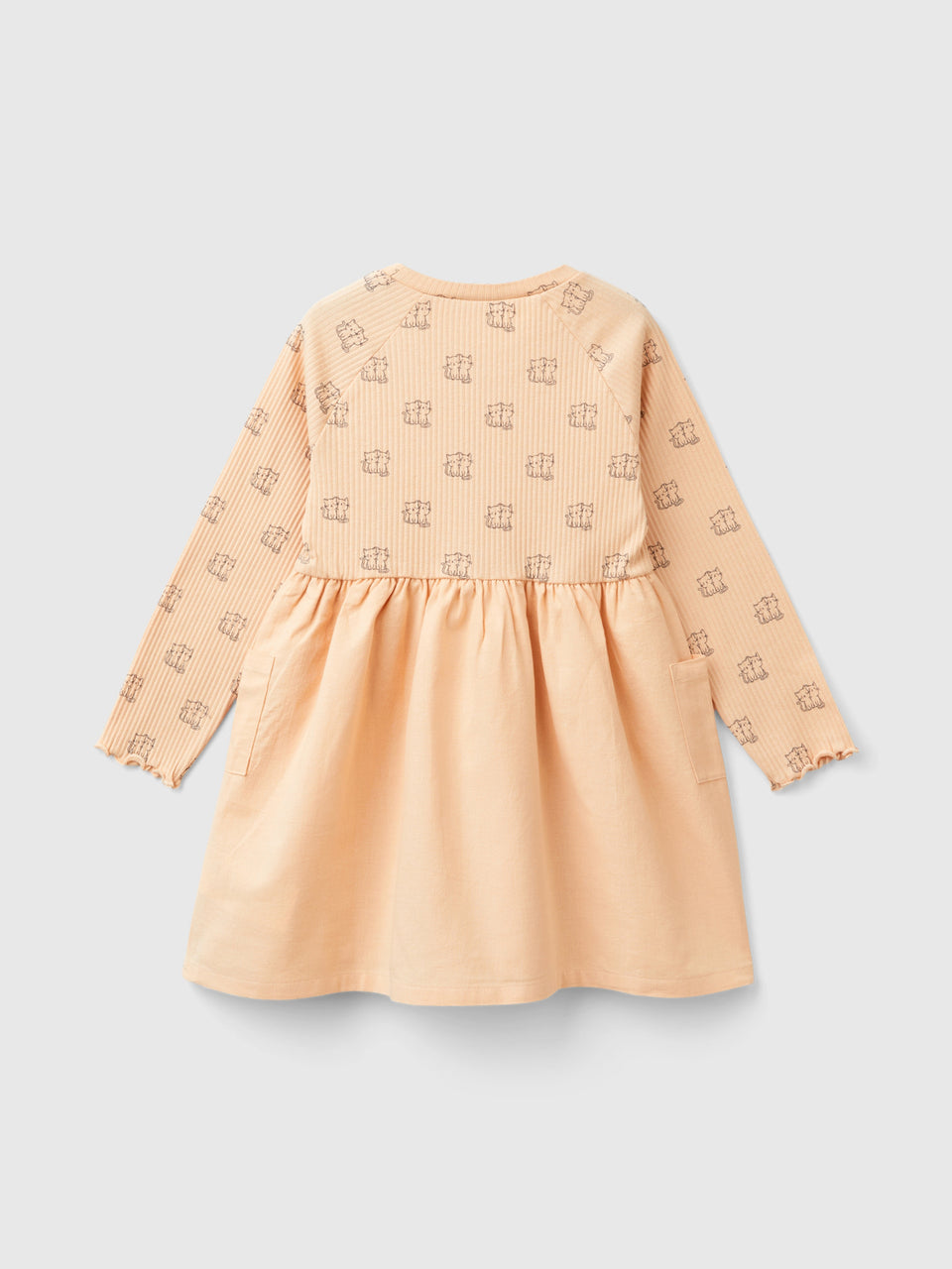 Vestido com estampa e botões - ucb_image_BS