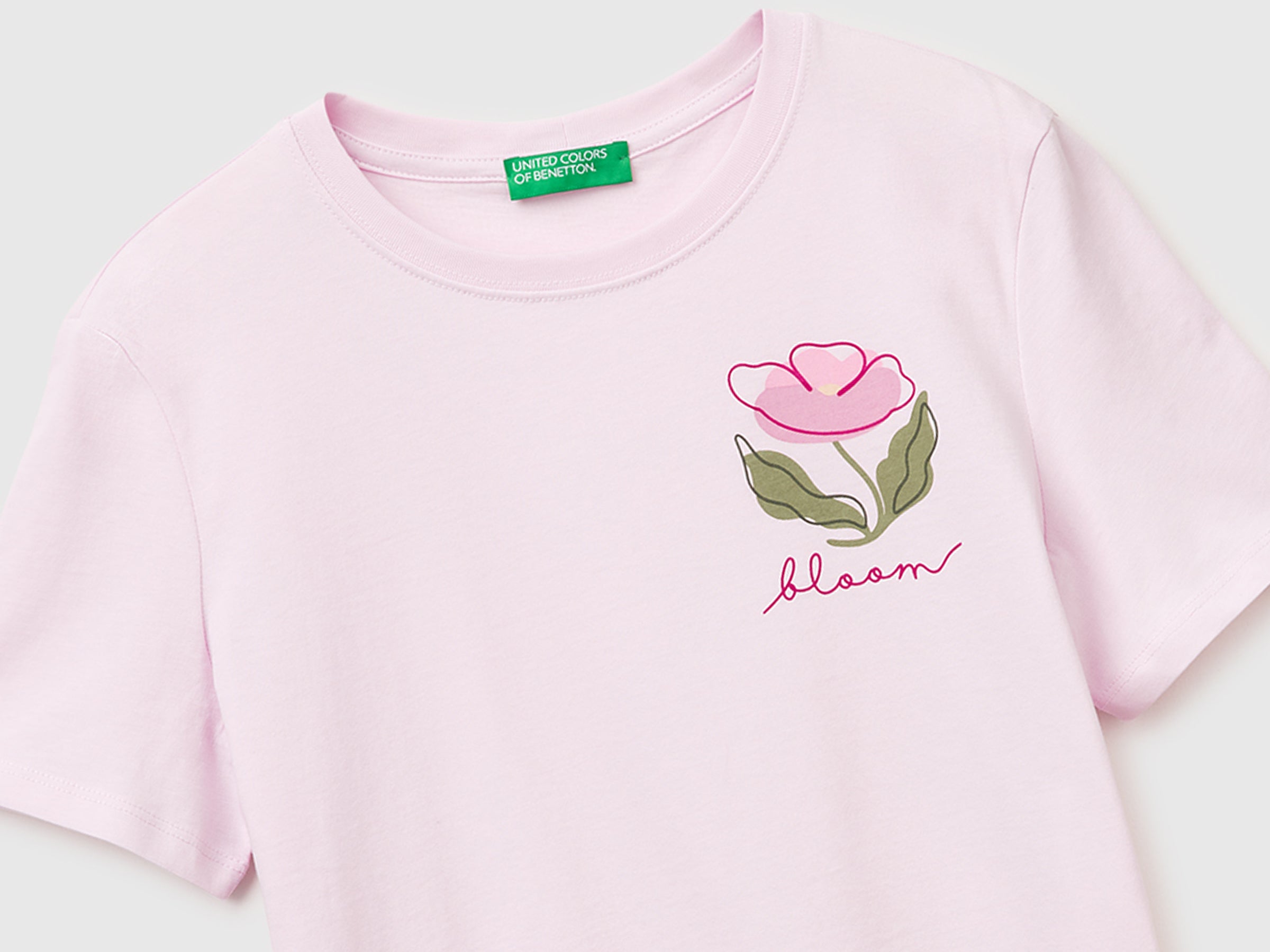 T-shirt with flower print - ucb_image_DS1