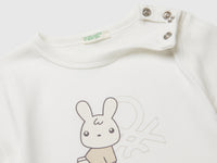T-shirt com estampa logótipo em algodão orgânico - ucb_image_DS1