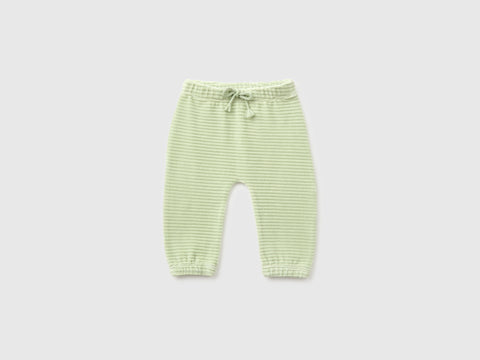 Calças em chenille com bordado atrás - ucb_image_FS