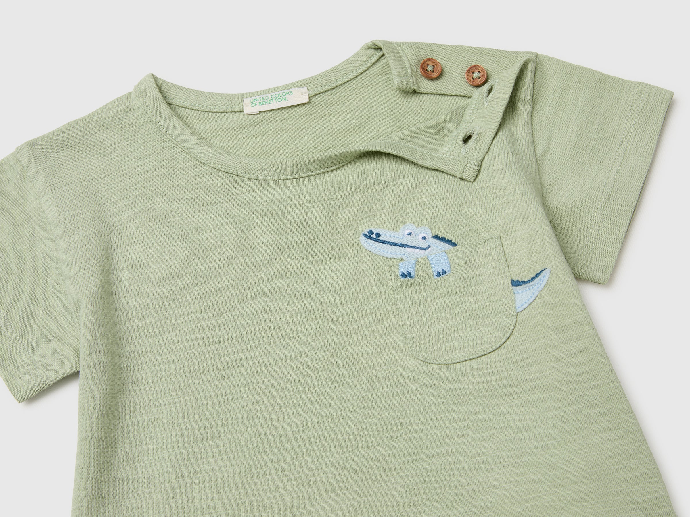 T-shirt with pocket and little animal - ucb_image_DS1
