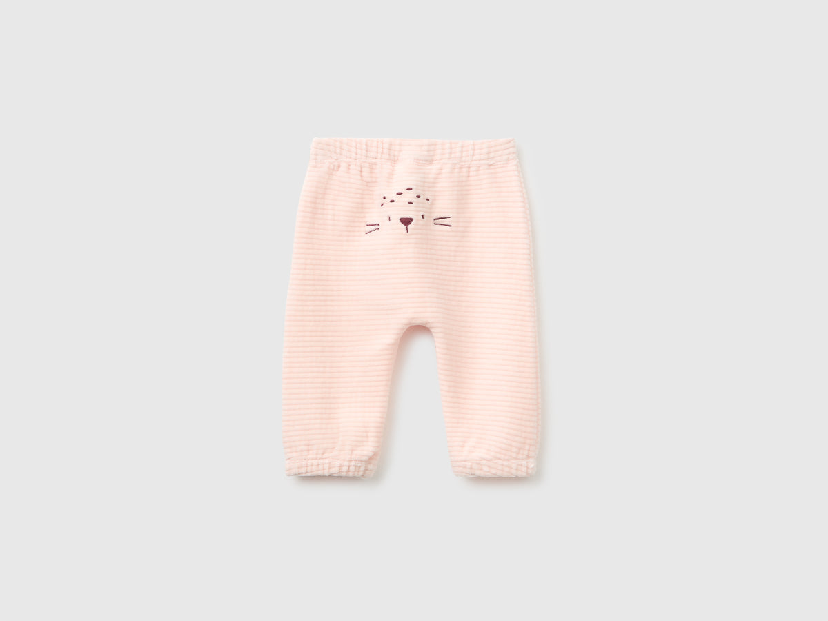 Calças em chenille com bordado - ucb_image_BS
