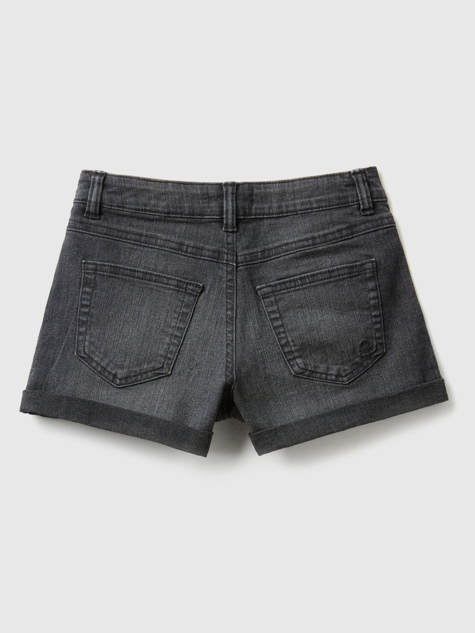 Jeans curtos em denim  - ucb_image_BS