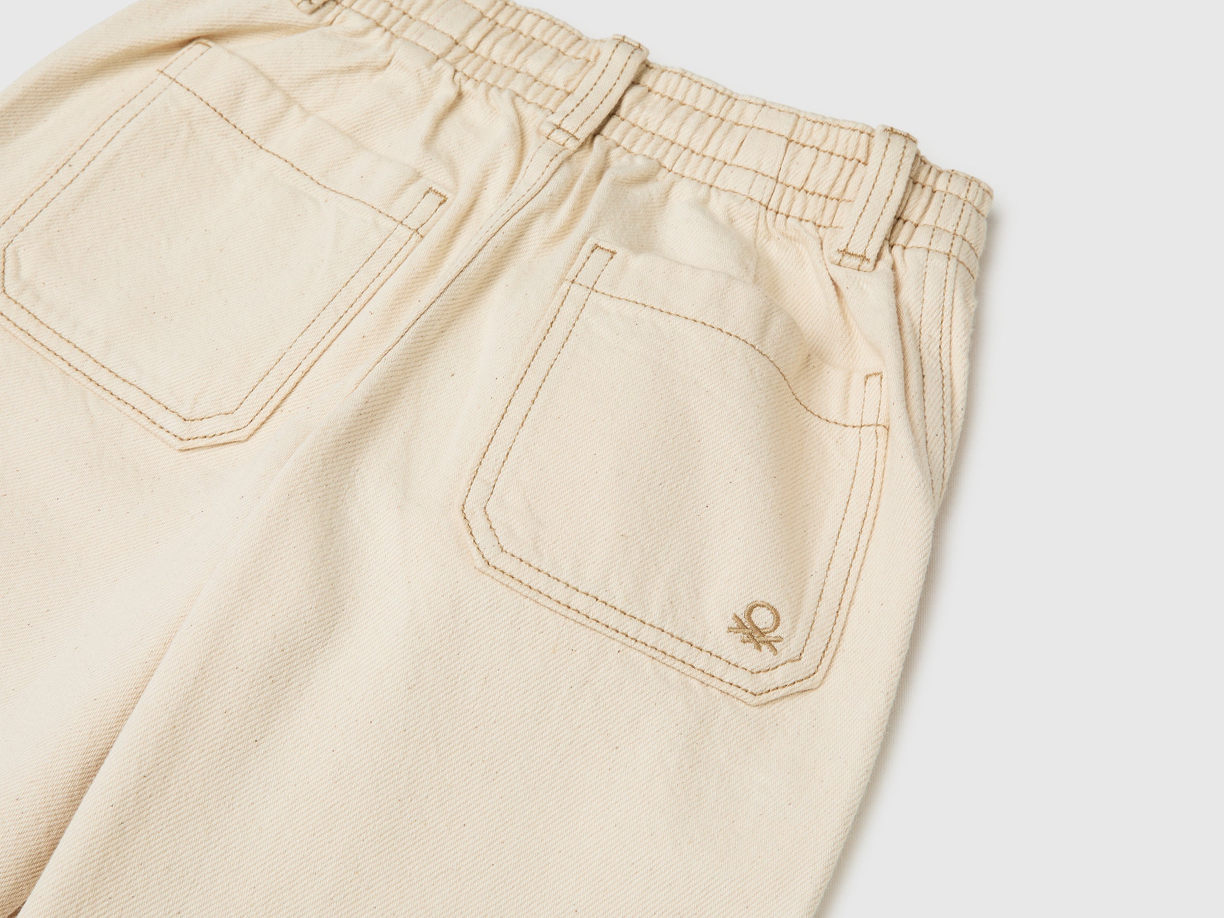 Loose-fit trousers with drawstring - ucb_image_DS1