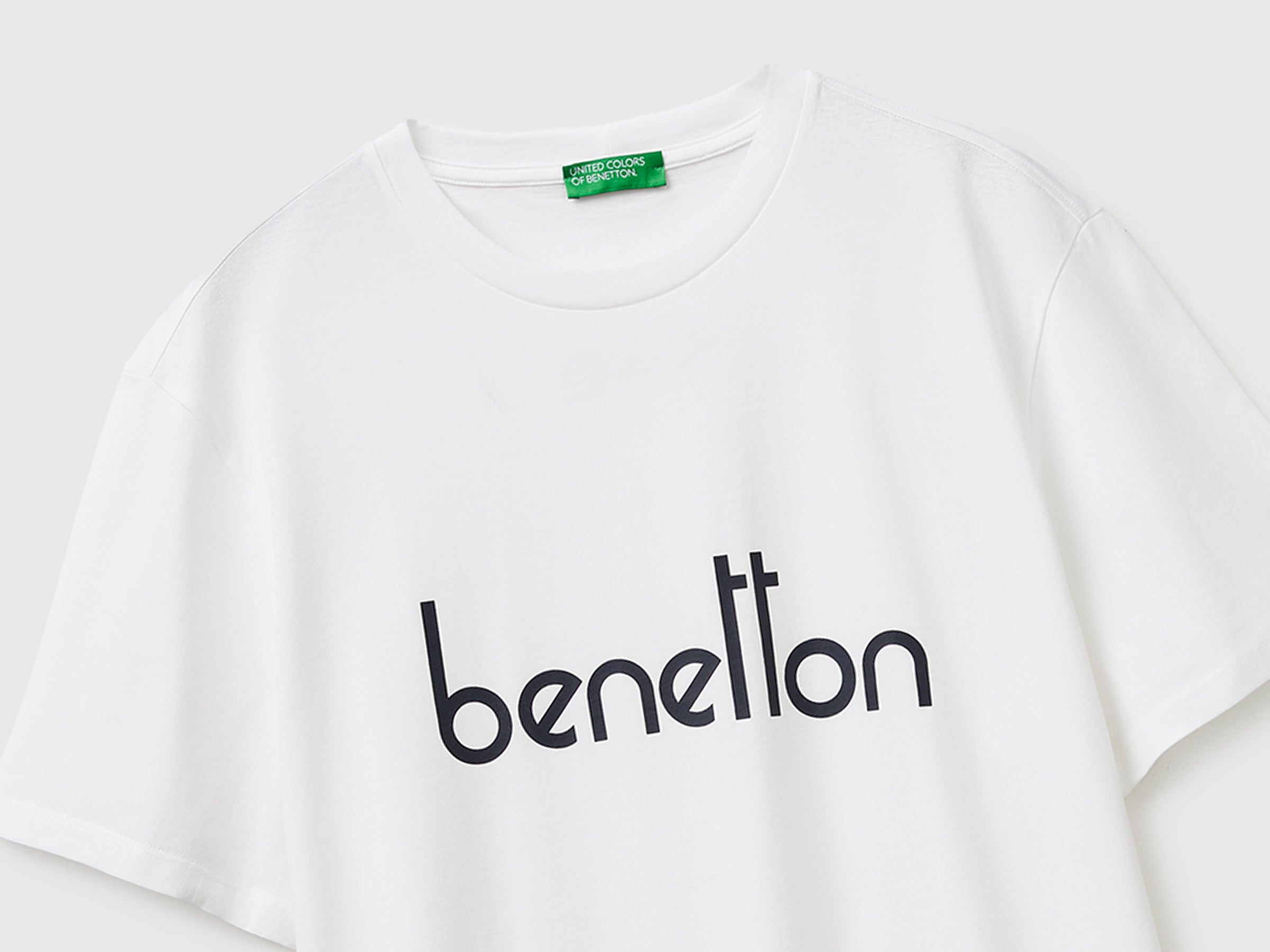 Cotton t-shirt with logo - ucb_image_DS1