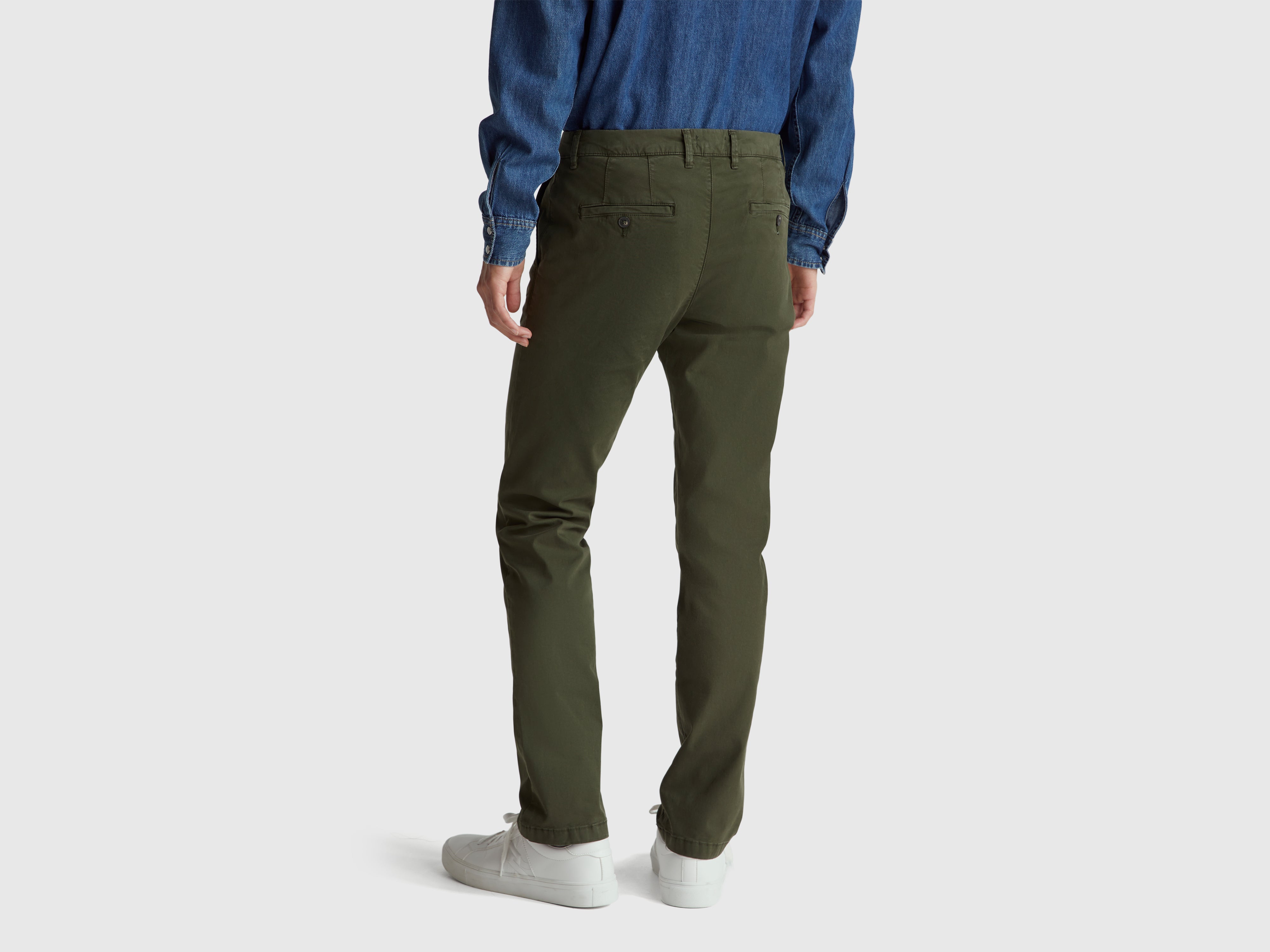 Chinos slim fit verde escuro - ucb_image_B