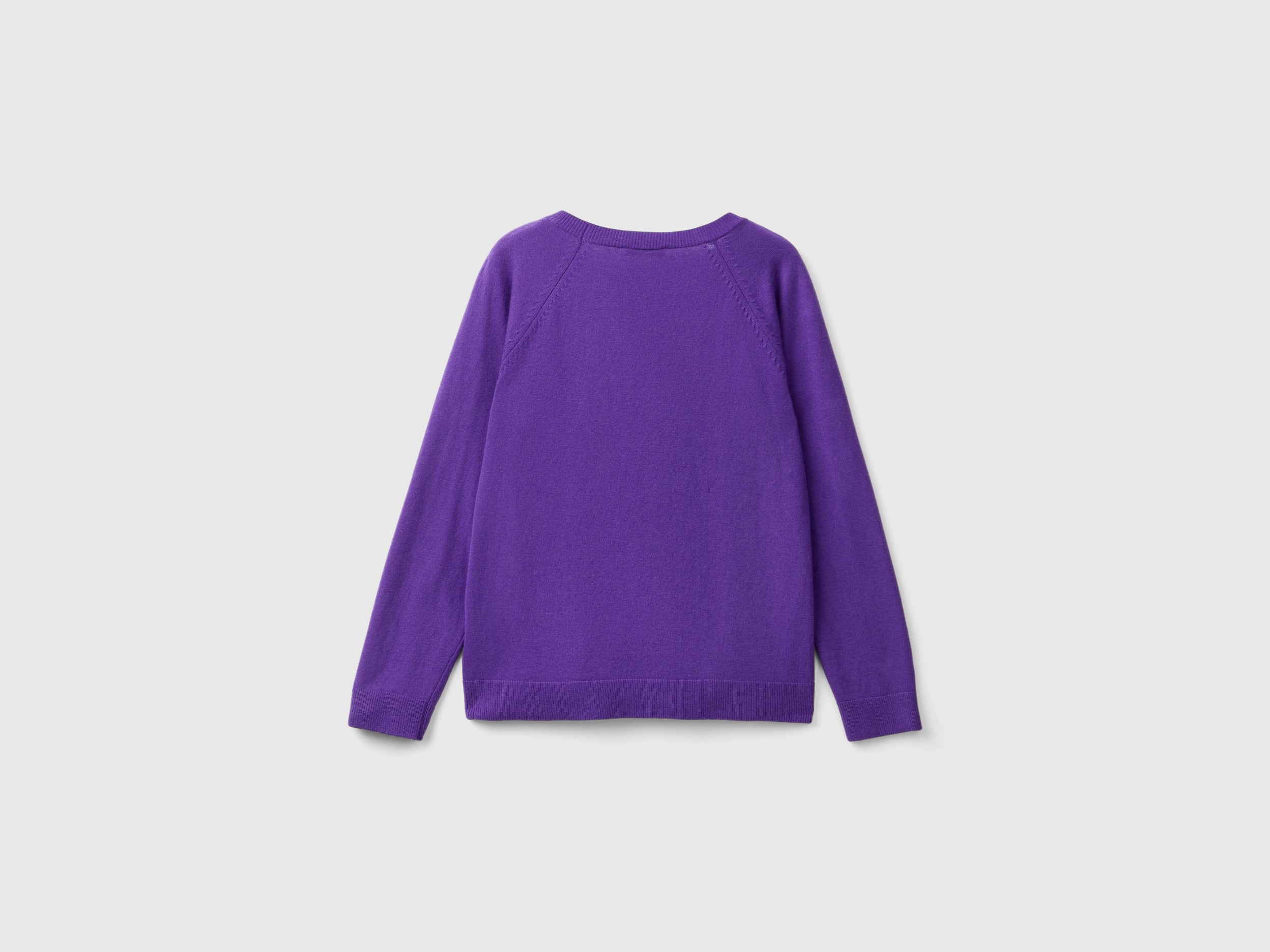 Camisola de gola redonda violeta em mistura de lã e caxemira - ucb_image_BS