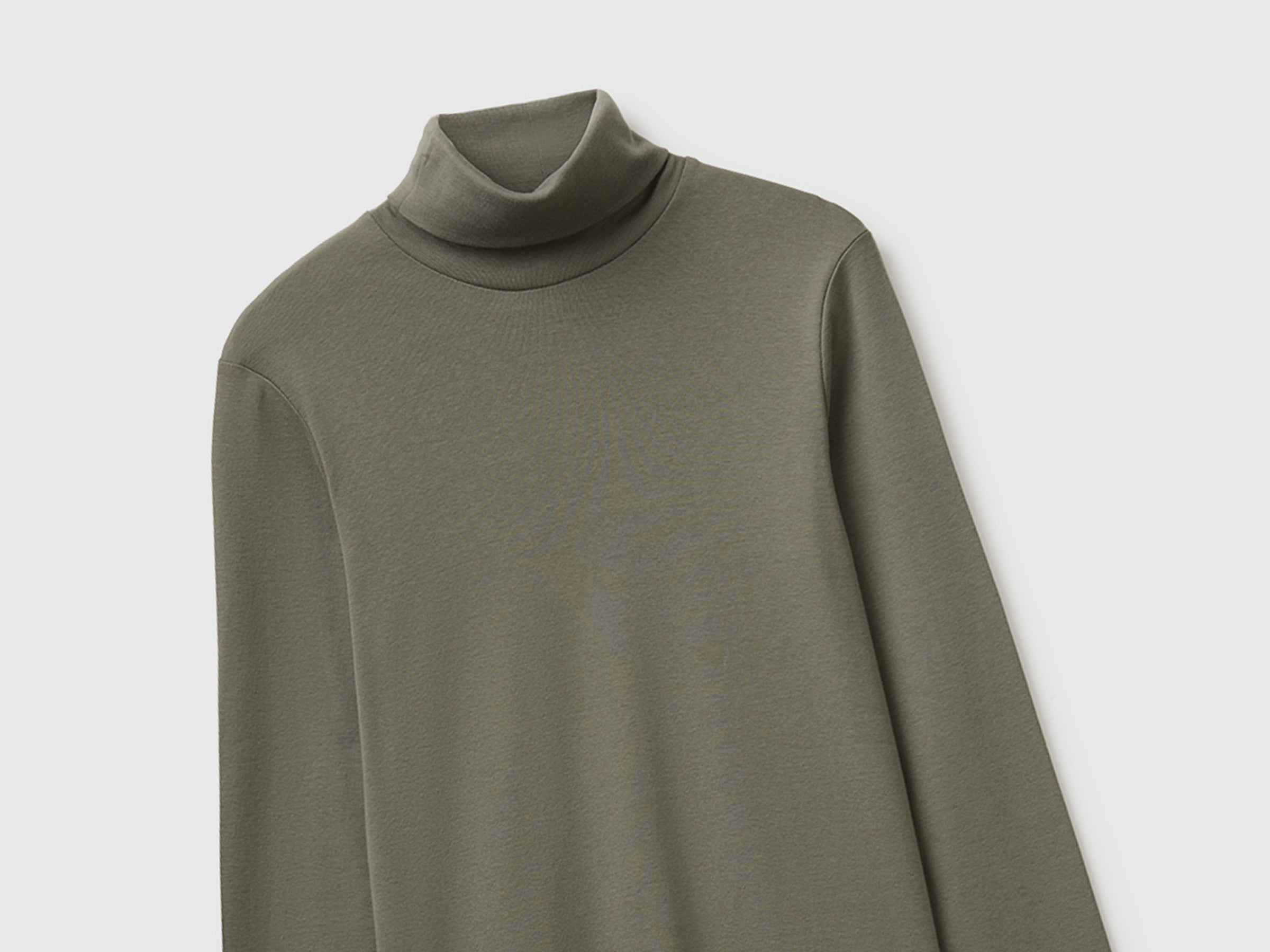 T-shirt de gola alta em algodão de fibra longa - ucb_image_FY