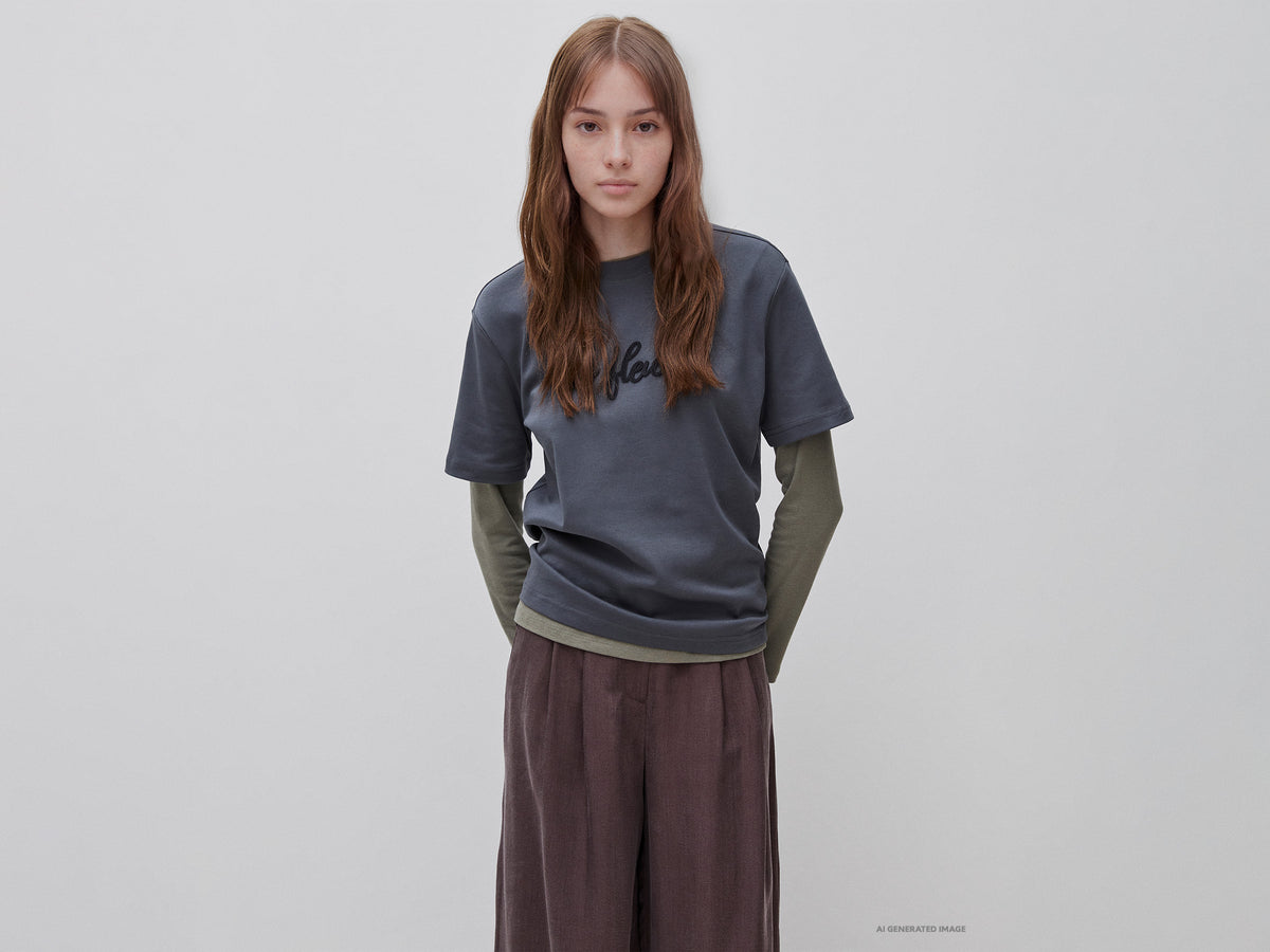 T-shirt over com bordado - ucb_image_F