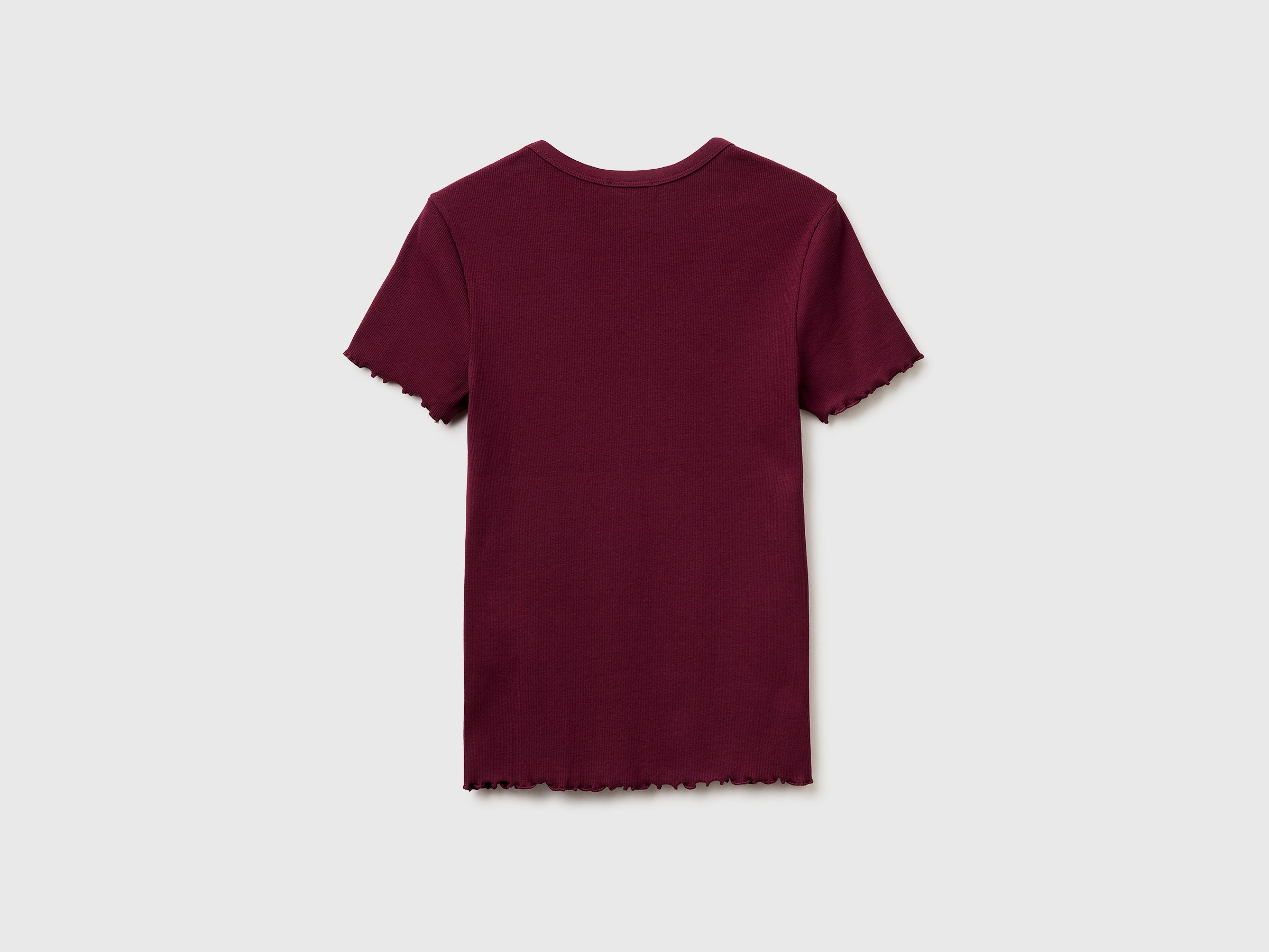 Ribbed V-neck T-shirt - ucb_image_BS