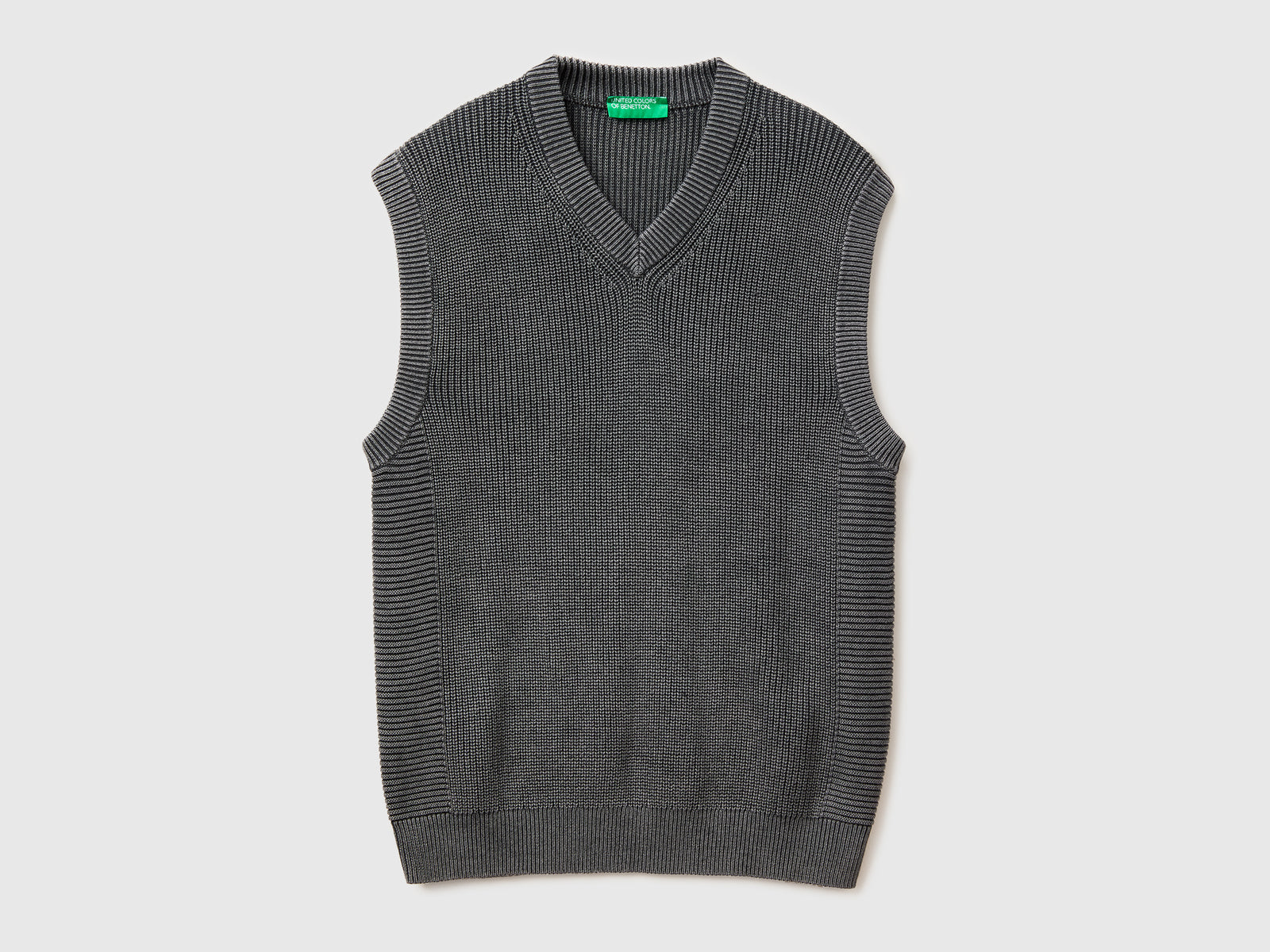 Stone washed regular fit vest - ucb_image_FS