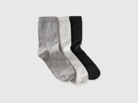 Three pairs of solid-colored medium socks - ucb_image_FS