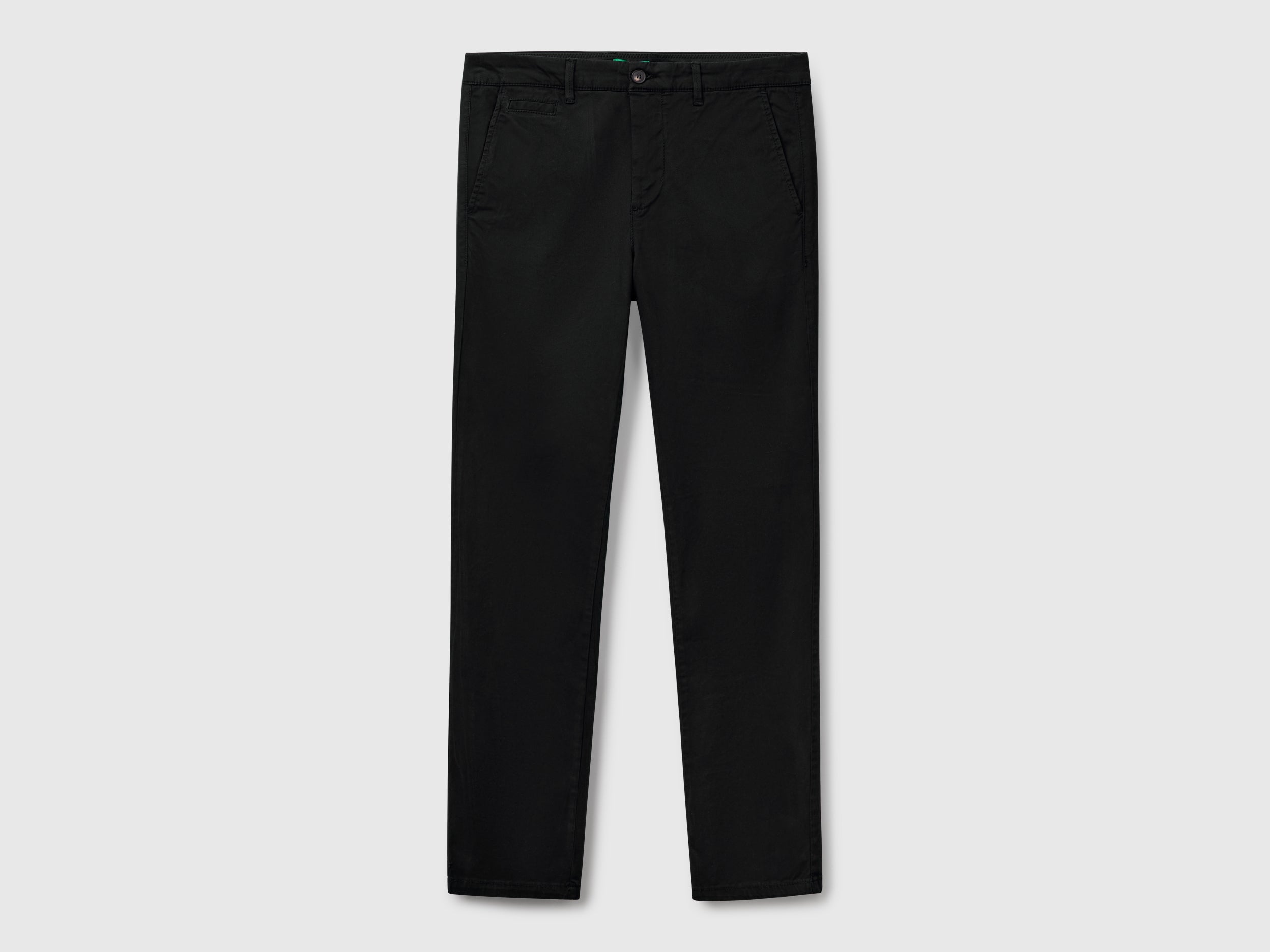 Chinos slim fit pretos - ucb_image_FS