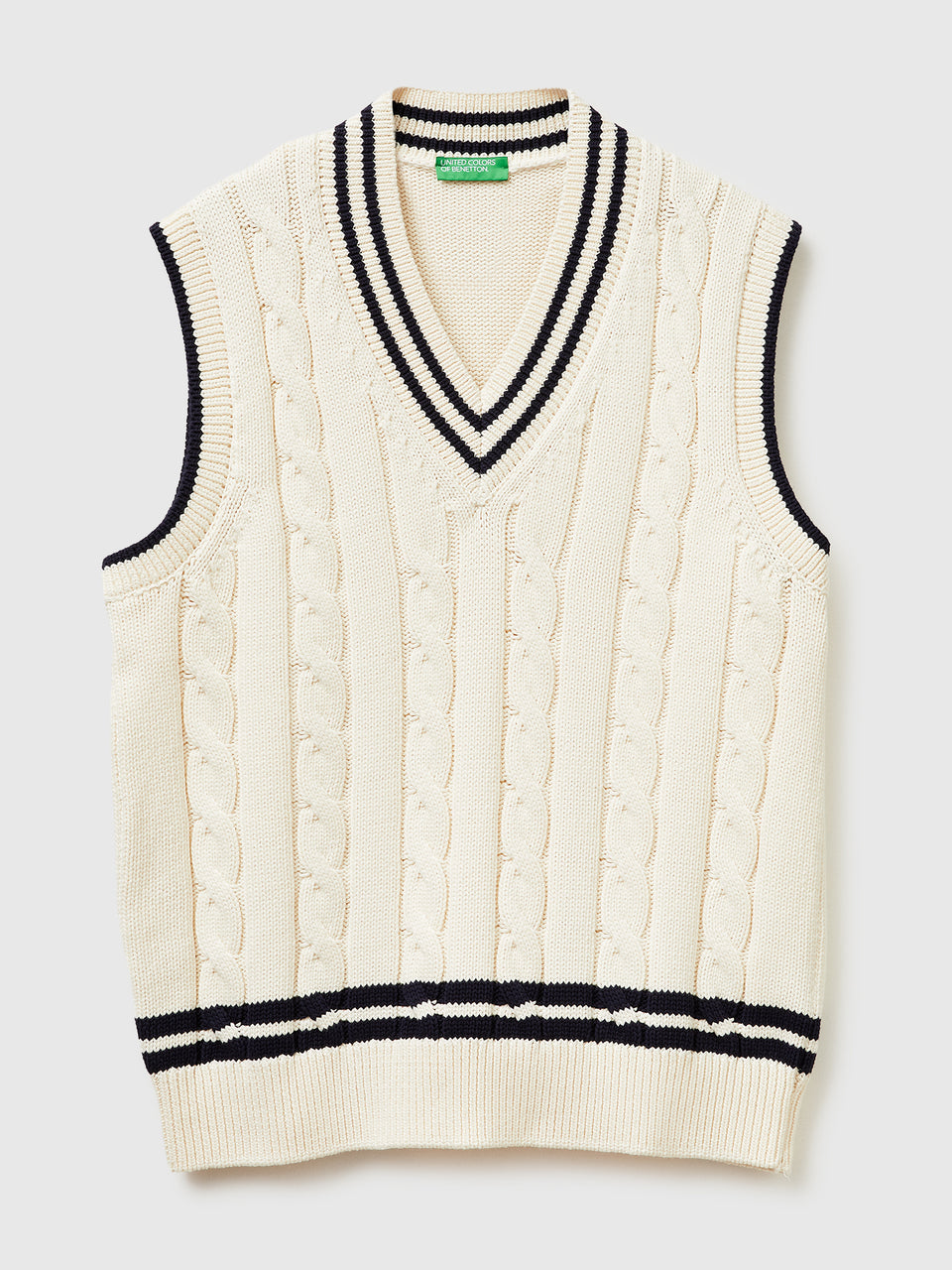 V-neck vest with braids - ucb_image_FS