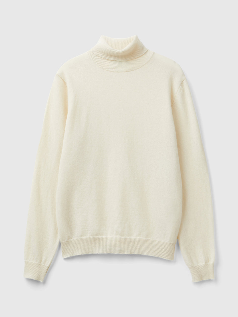 Camisola de gola alta nata em pura lã Merino - ucb_image_FS