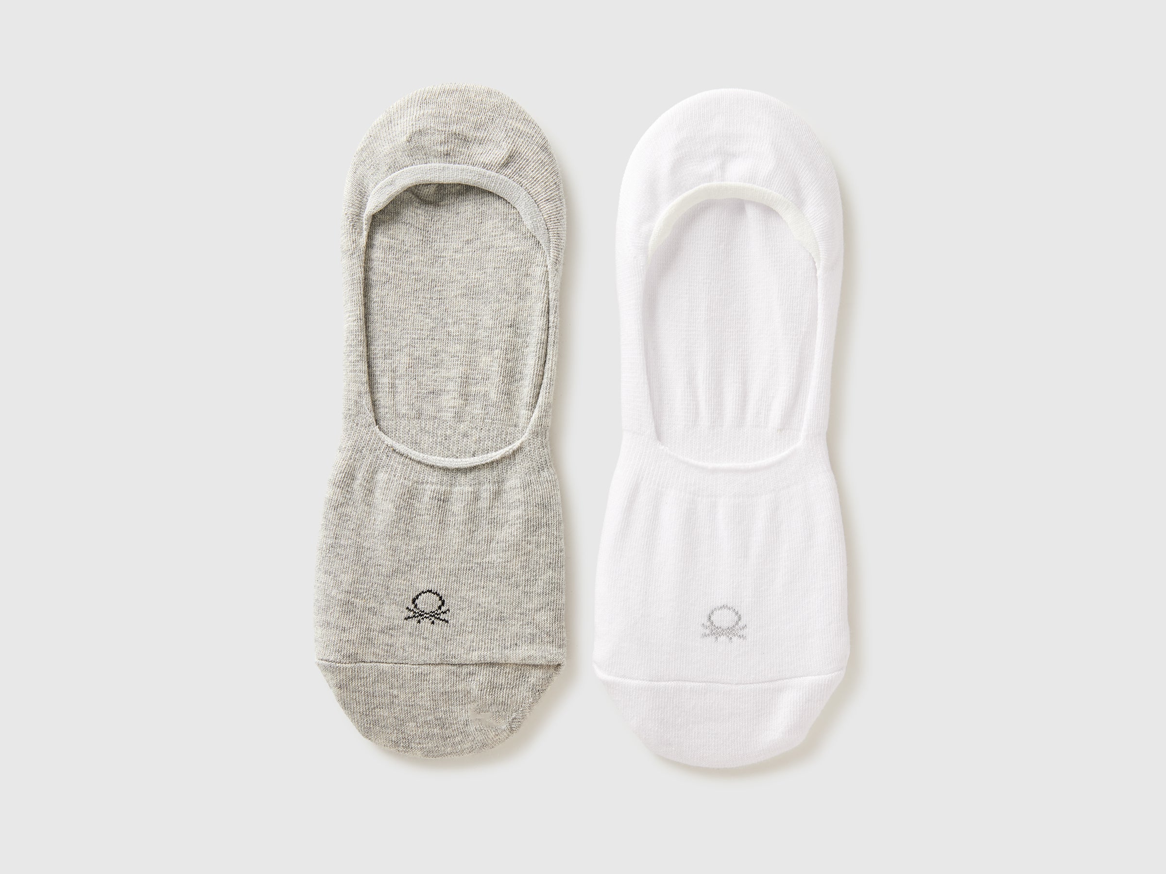 Two pairs of ghosts - ucb_image_FS