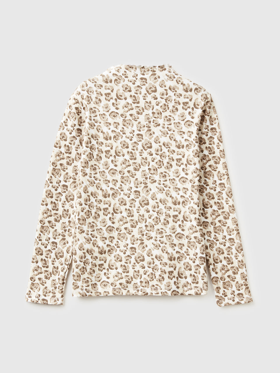 T-shirt de gola alta bege com estampa animal. - ucb_image_BS