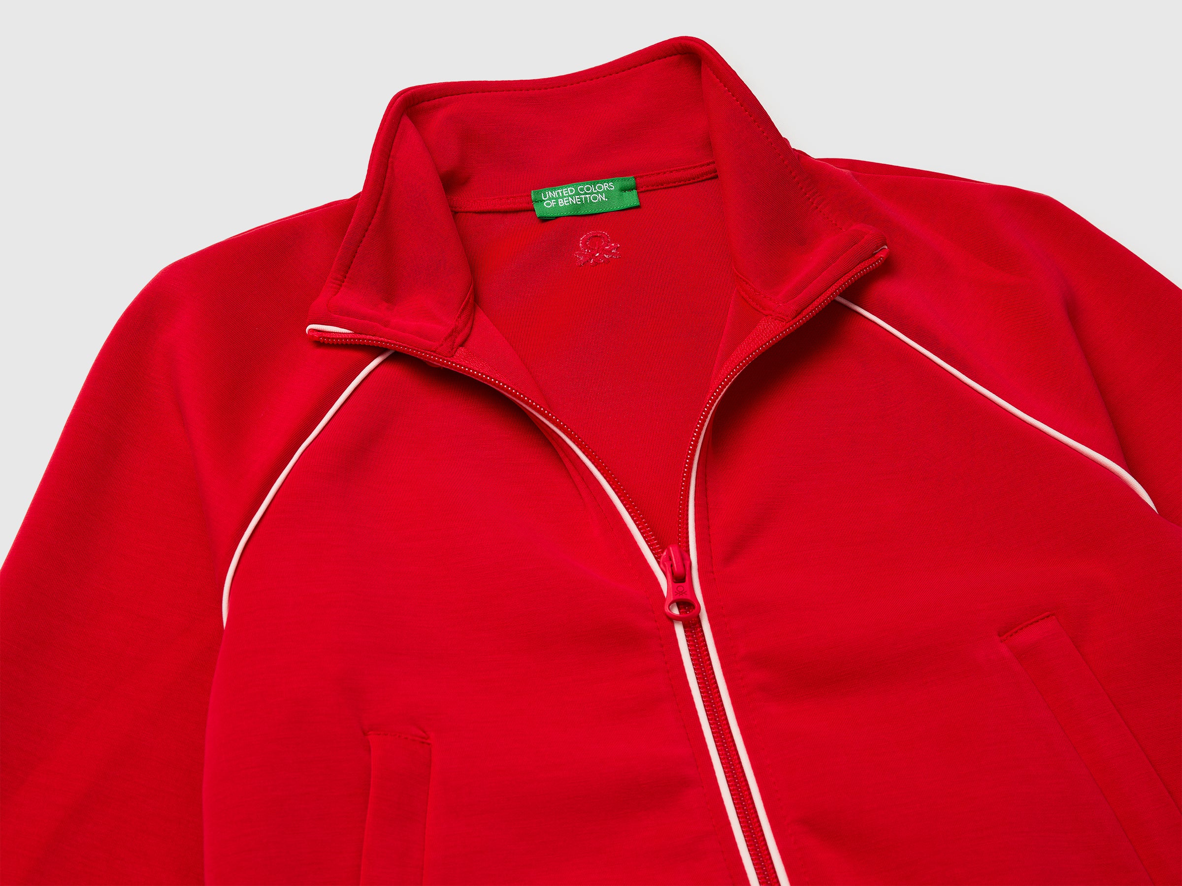 Sweat em neoprene com gola alta - ucb_image_DS1