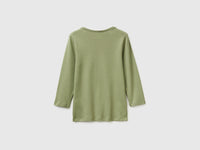 Slim fit t-shirt with boat neck - ucb_image_BS