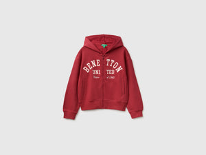 Hoodie with embroidery