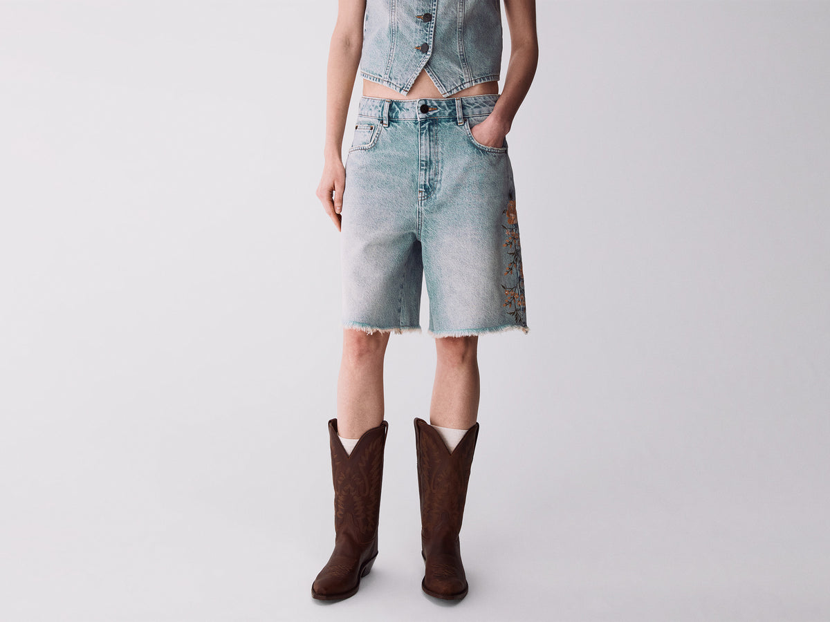 Bermudas de jeans com rosas - ucb_image_F