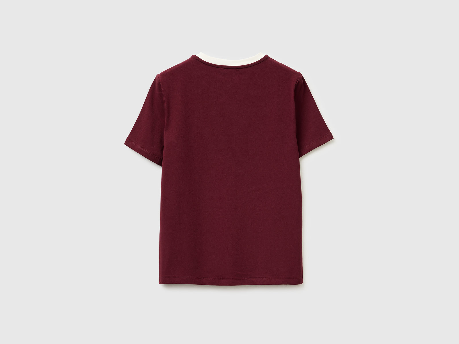 T-shirt with embroidered crest - ucb_image_BS